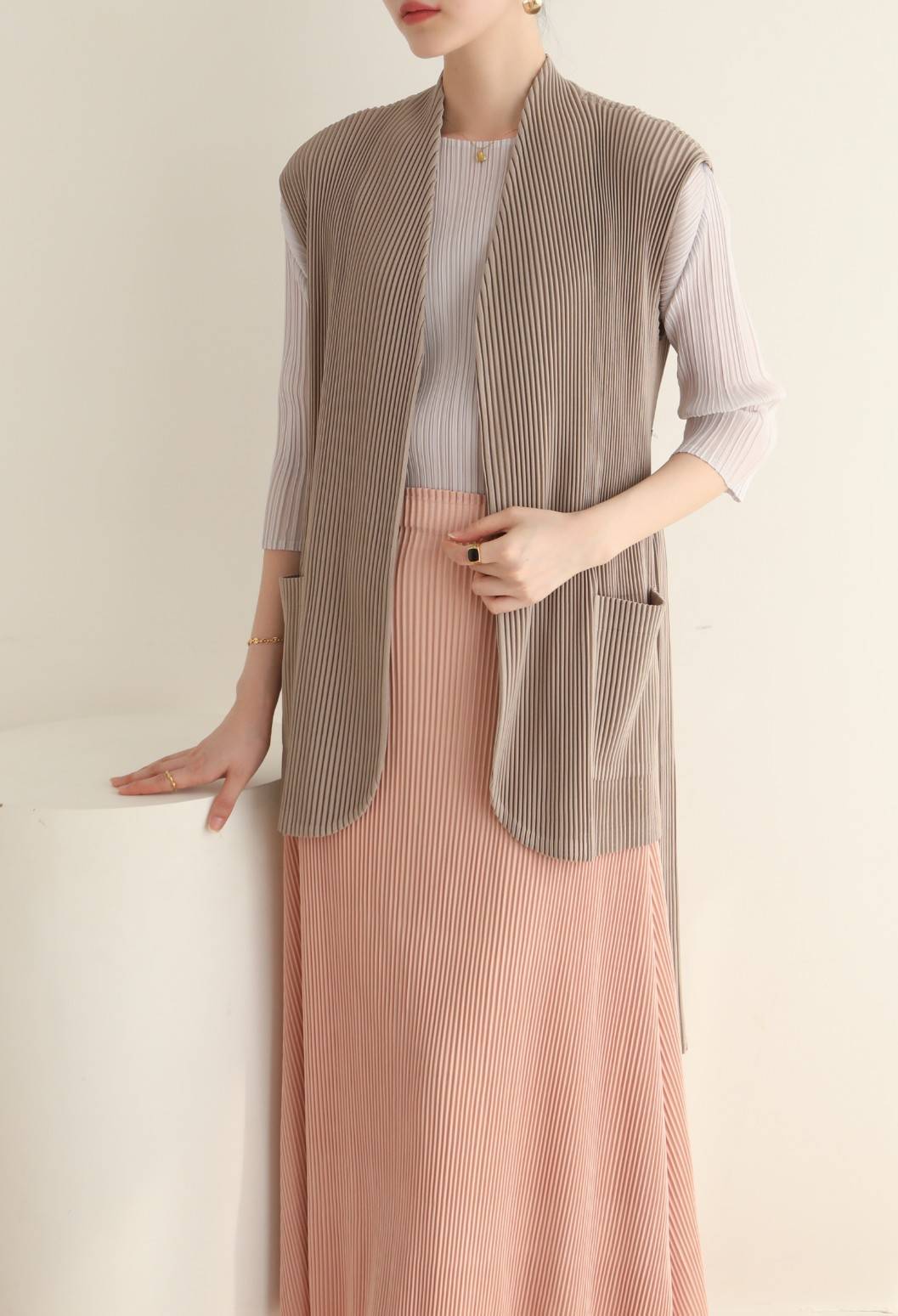 2MUAY รุ่น GJO8760 THICK WAIST TIE PLEAT CARDIGAN เสื้อคลุมผู้หญิง เสื้อคลุมพลีทคุณภาพ 8สี FREE SIZE