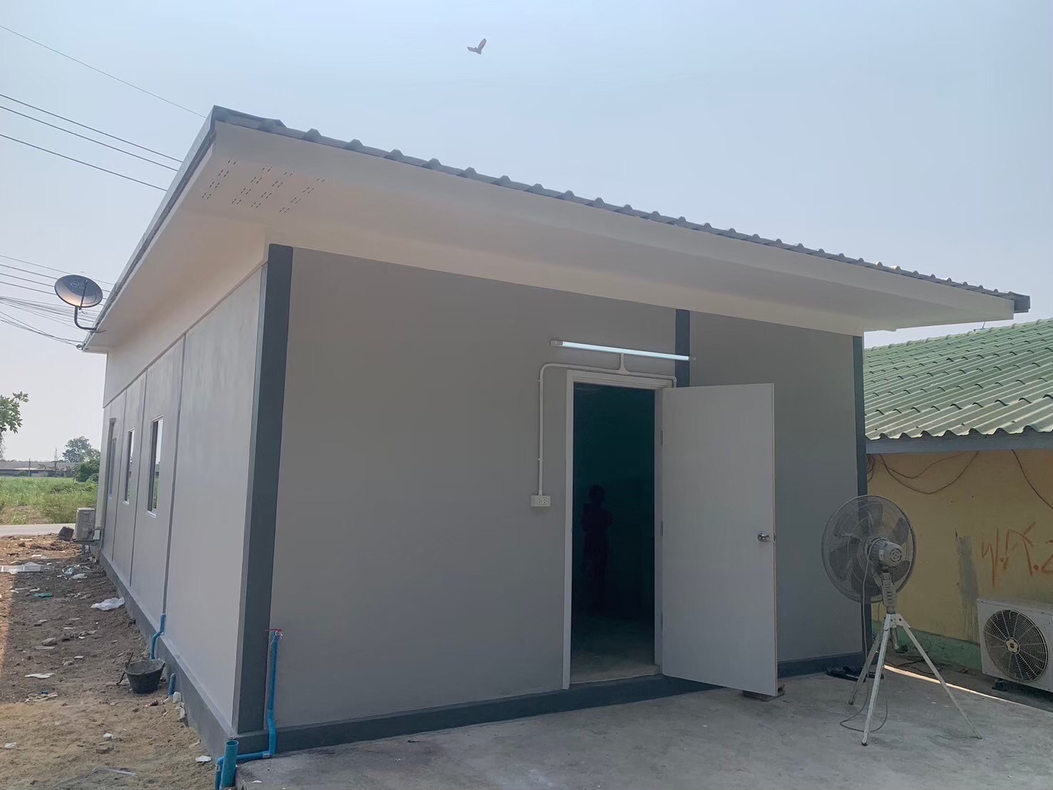 งานสร้างบ้านให้สามเณรพราหมณ์