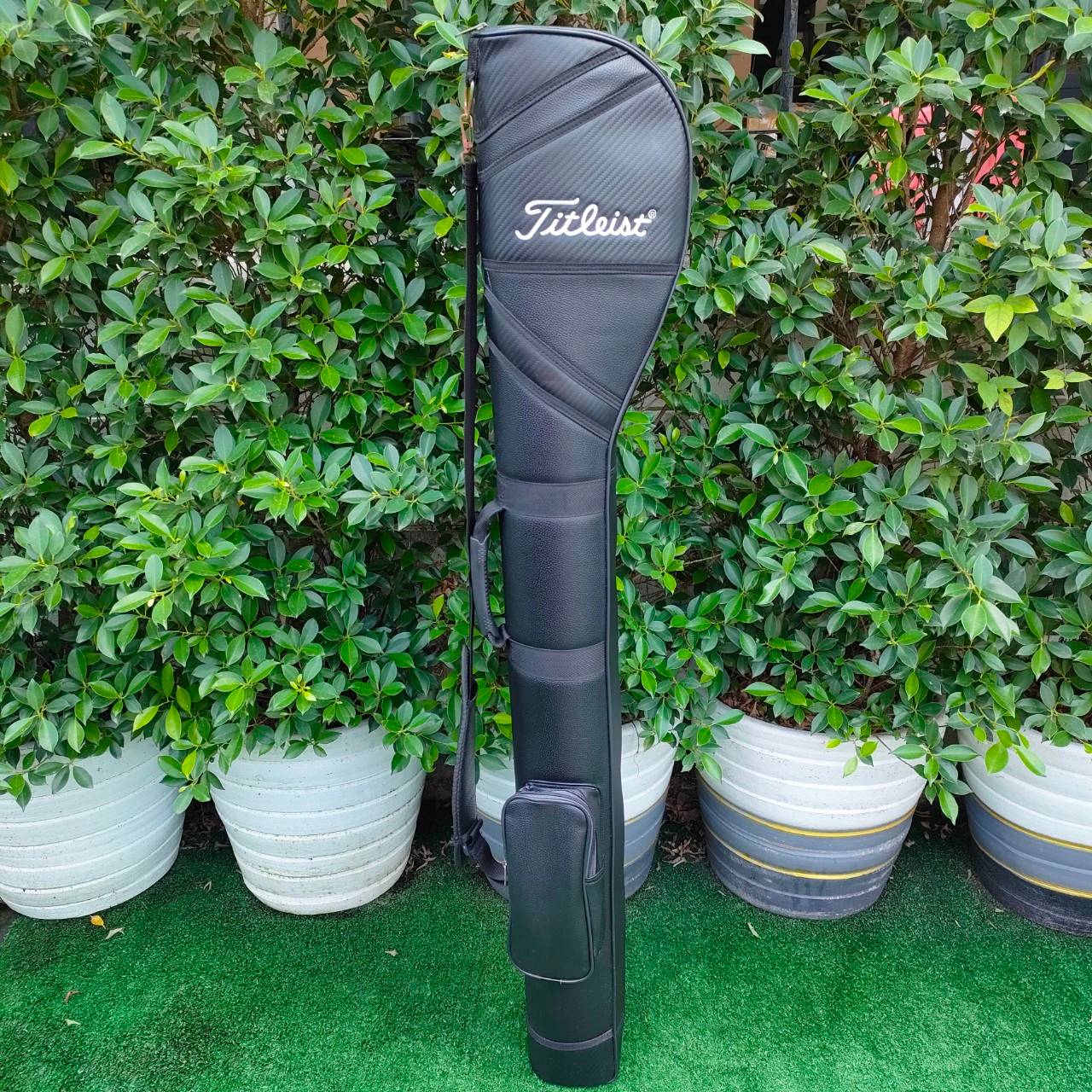 ถุงกอล์ฟ HAIF SET TITLELIST มือสอง สภาพสวยเดิมๆครับ