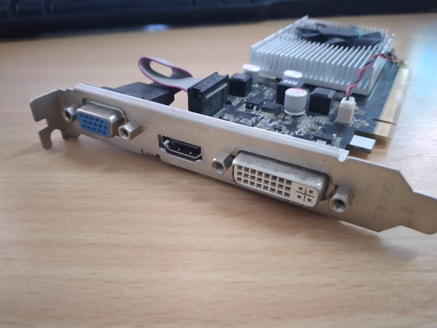 ACER GT620 DDR3 2GB 288-8N214-110AC รองรับ Port DVI VGA HDMI ( ขายาว )