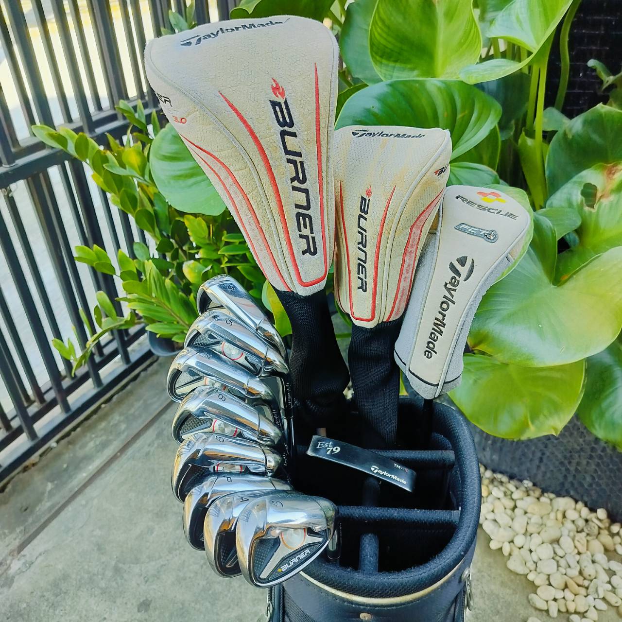 FULLSET TAYLORMADE BURNER 3.0 ไม้กอล์ฟครบชุดคุณภาพสูงจาก Taylormade แค่ชุดเหล็กอย่างเดียวก็คุ้มเกินคุ้ม ตีดีมาก ไม้กอล์ฟพรีเมี่ยมมือสอง ของแท้ By NakaraLuxurious