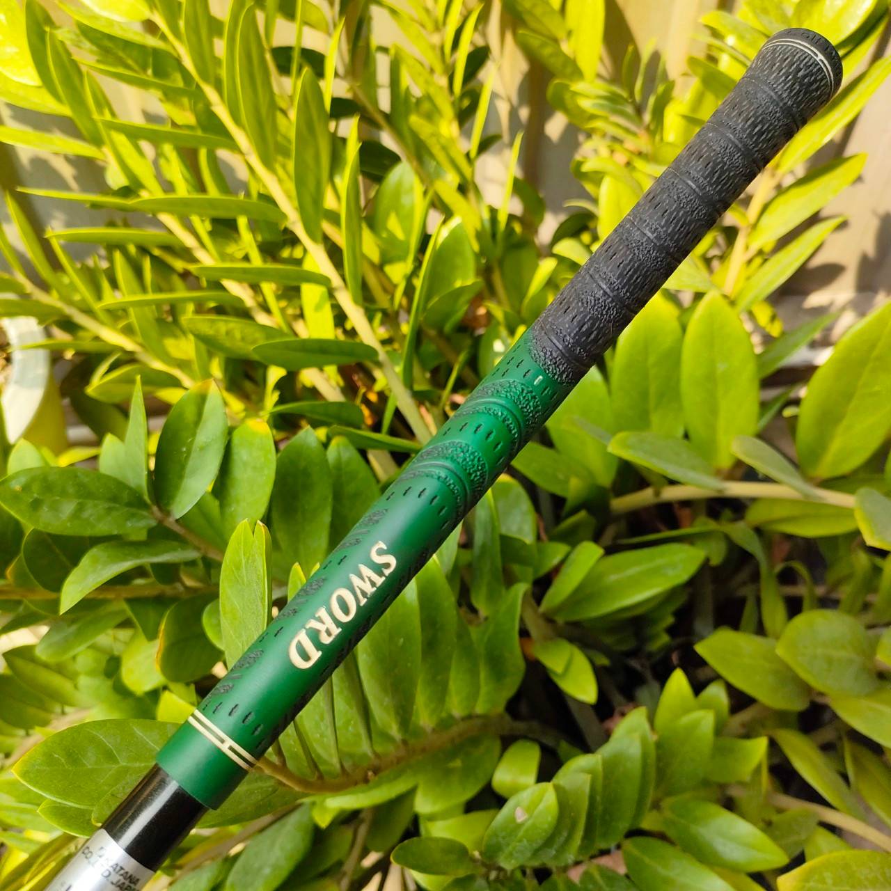 DRIVER EPON EHR ก้าน TOUR AD FLEX R FORGED BY ENDO สุด!!! ตีไกลระเบิด พลาดไม่ได้!!! ไม้กอล์ฟพรีเมี่ยมมือสอง ของแท้ By NakaraLuxurious
