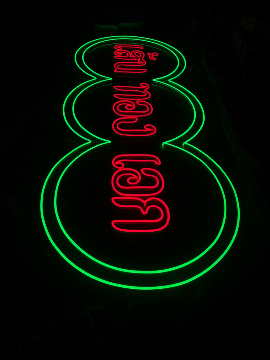 ไฟนีออน เฟค