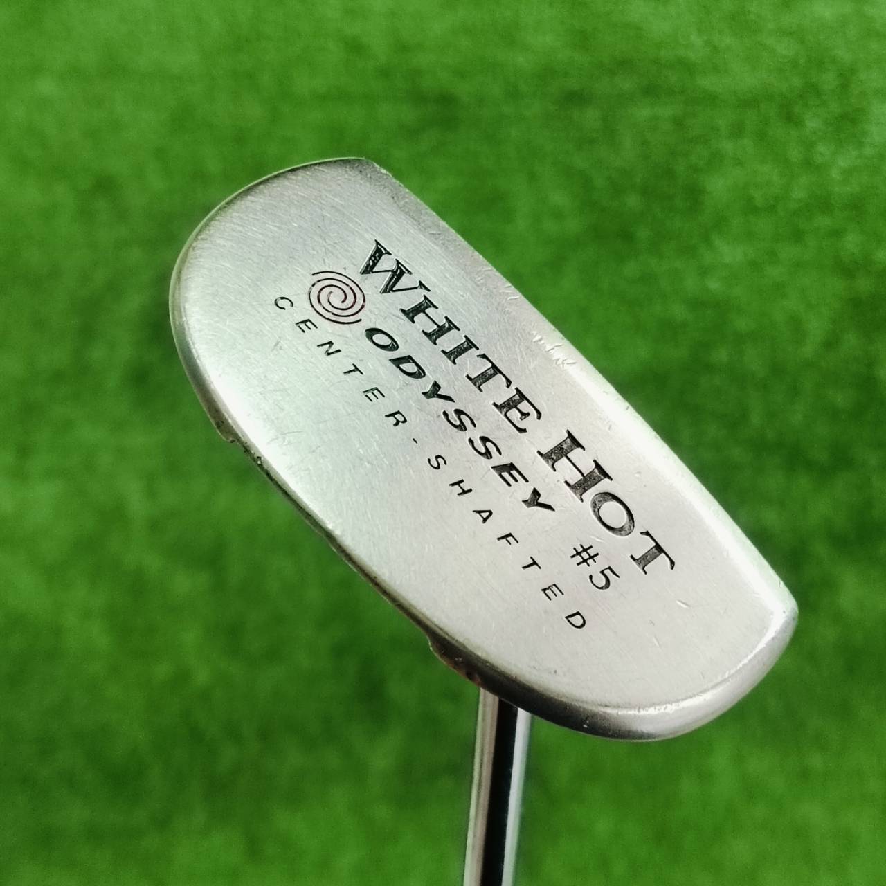 PUTTER ODYSSEY WHITE HOT #5 เป็นก้านแบบ CENTER ยาว 34 นิ้ว สภาพสวยเดิมๆเลยค่ะ ไม้กอล์ฟพรีเมี่ยมมือสอง ของแท้ By NakaraLuxurious