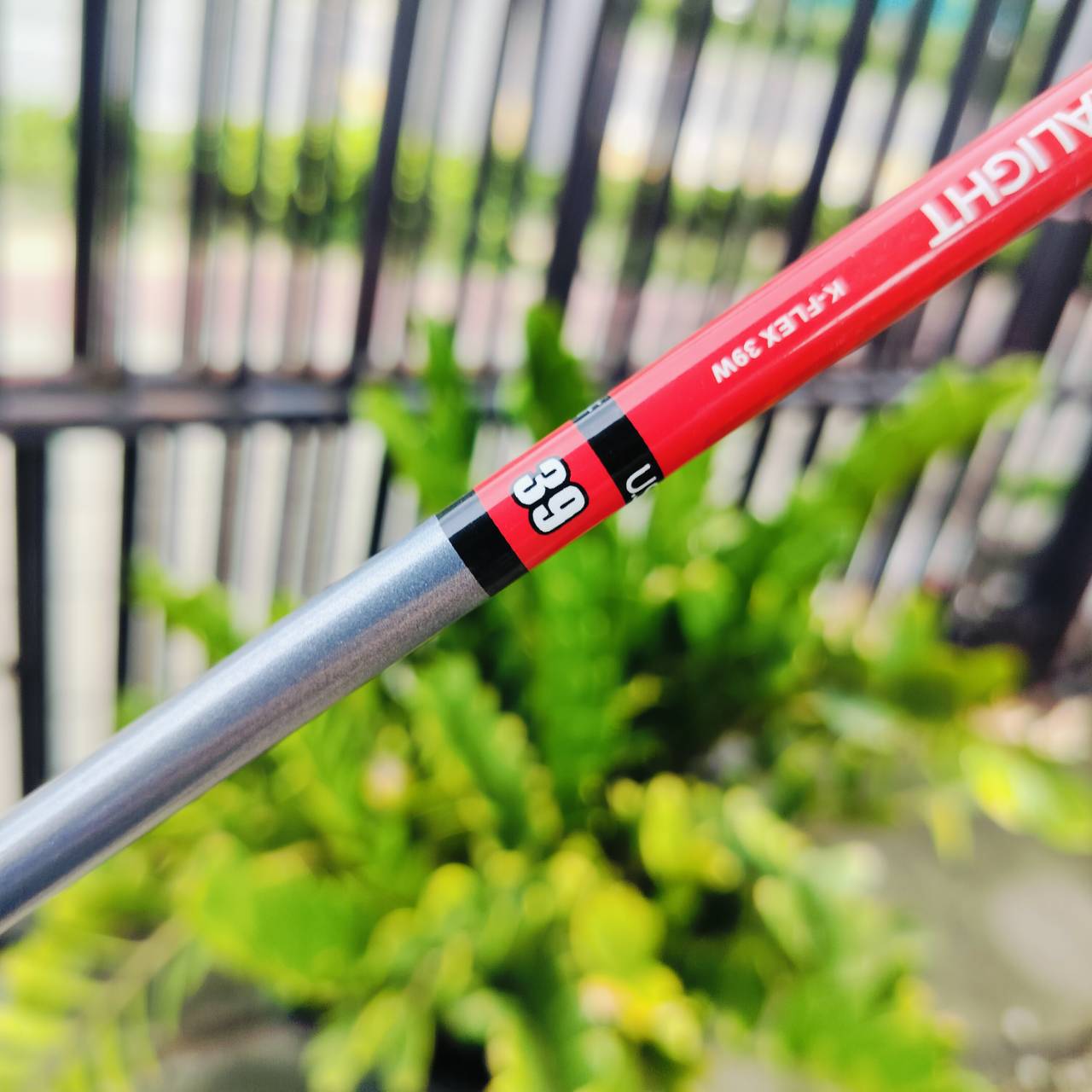 SET U.S.KIDS ULTRALIGHT DV3 39 ก้าน WT-30s 39 FLEX KIDS สภาพสวยมาก Driver ยังไม่แกะ!!! ** ไม่รวมถุงกอล์ฟ** สำหรับน้องที่ความสูง 39 - 42 นิ้ว หรือ 100 - 110 เซนติเมตรโดยประมาณ ไม้กอล์ฟพรีเมี่ยมมือสอง ของแท้ By NakaraLuxurious