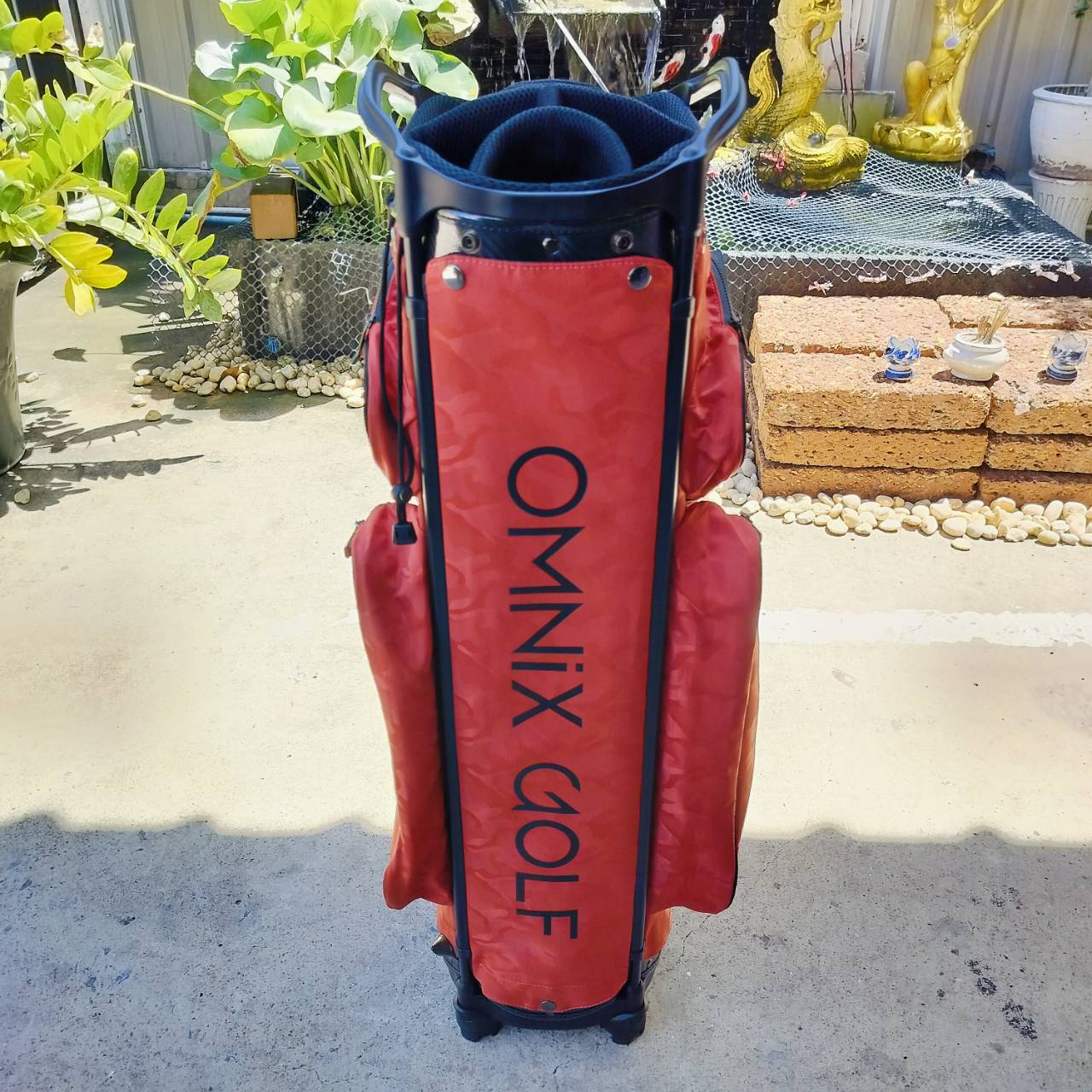 ถุงกอล์ฟ OMNIX GOLF ของแท้ มือสอง สภาพสวยมาก เดิมๆทุกอย่าง ถุงกอล์ฟพรีเมี่ยมมือสอง ของแท้ By NakaraLuxurious