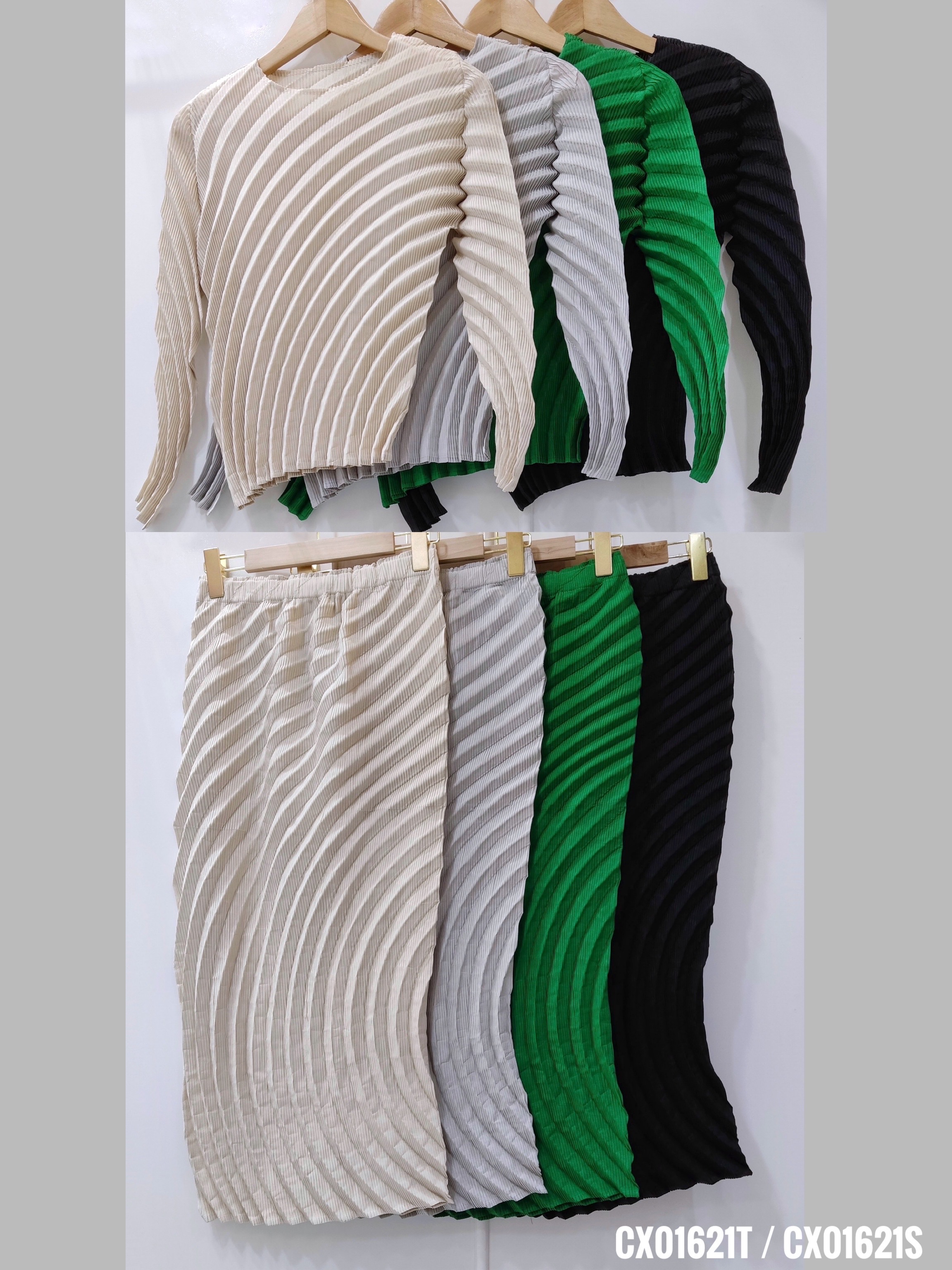 ปรับราคาลง20%!! 2MUAY รุ่น CX01621T / CX01621S เซ็ตพลีทคุณภาพ CIRCLE PLEATED SET 4 สี FREE SIZE