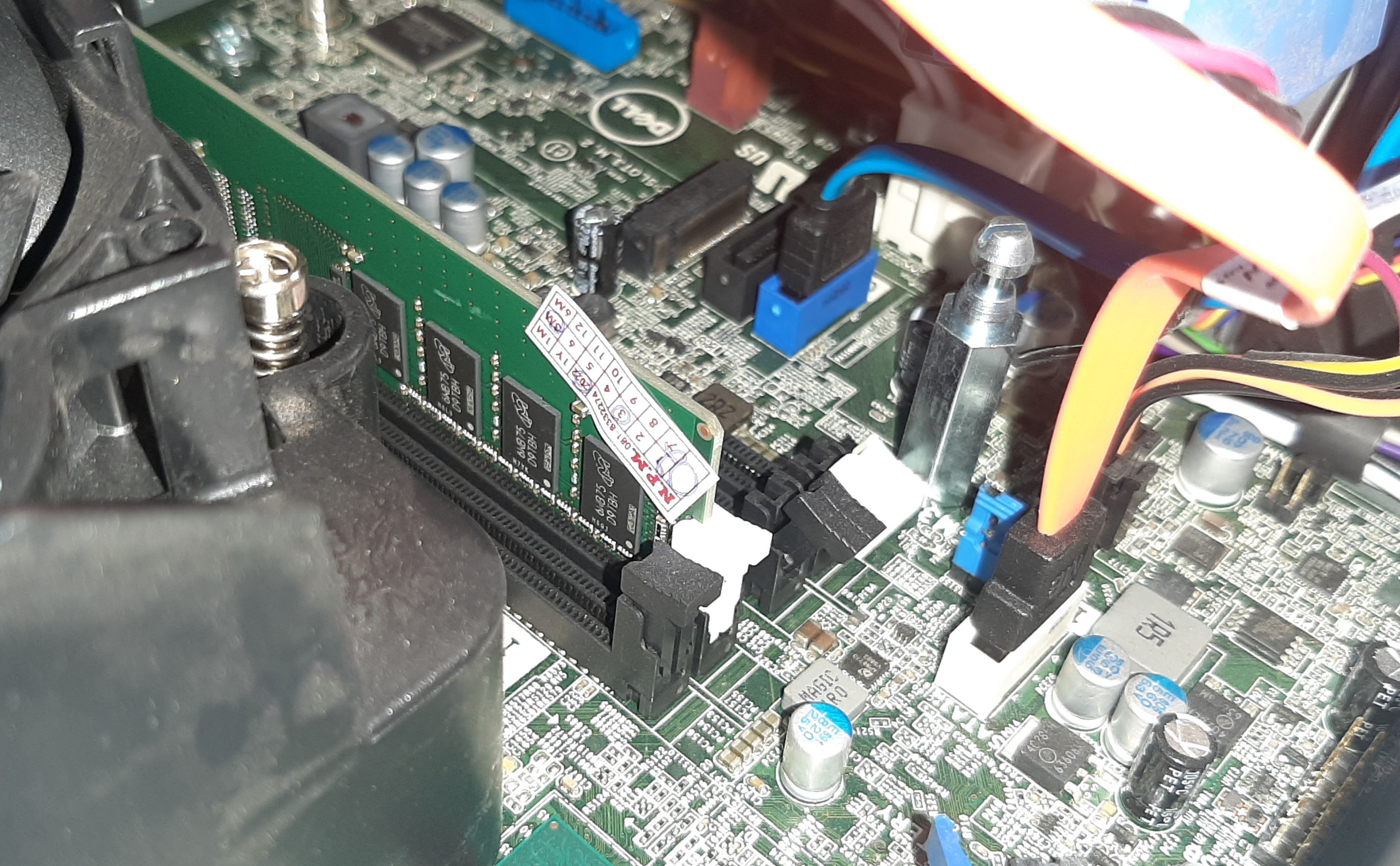 พีซีมือสองสภาพดี ประกัน 1 เดือน เดือน Dell Optiplex 7040 SFF (i7-6700 Ram8GB HDD1TB)