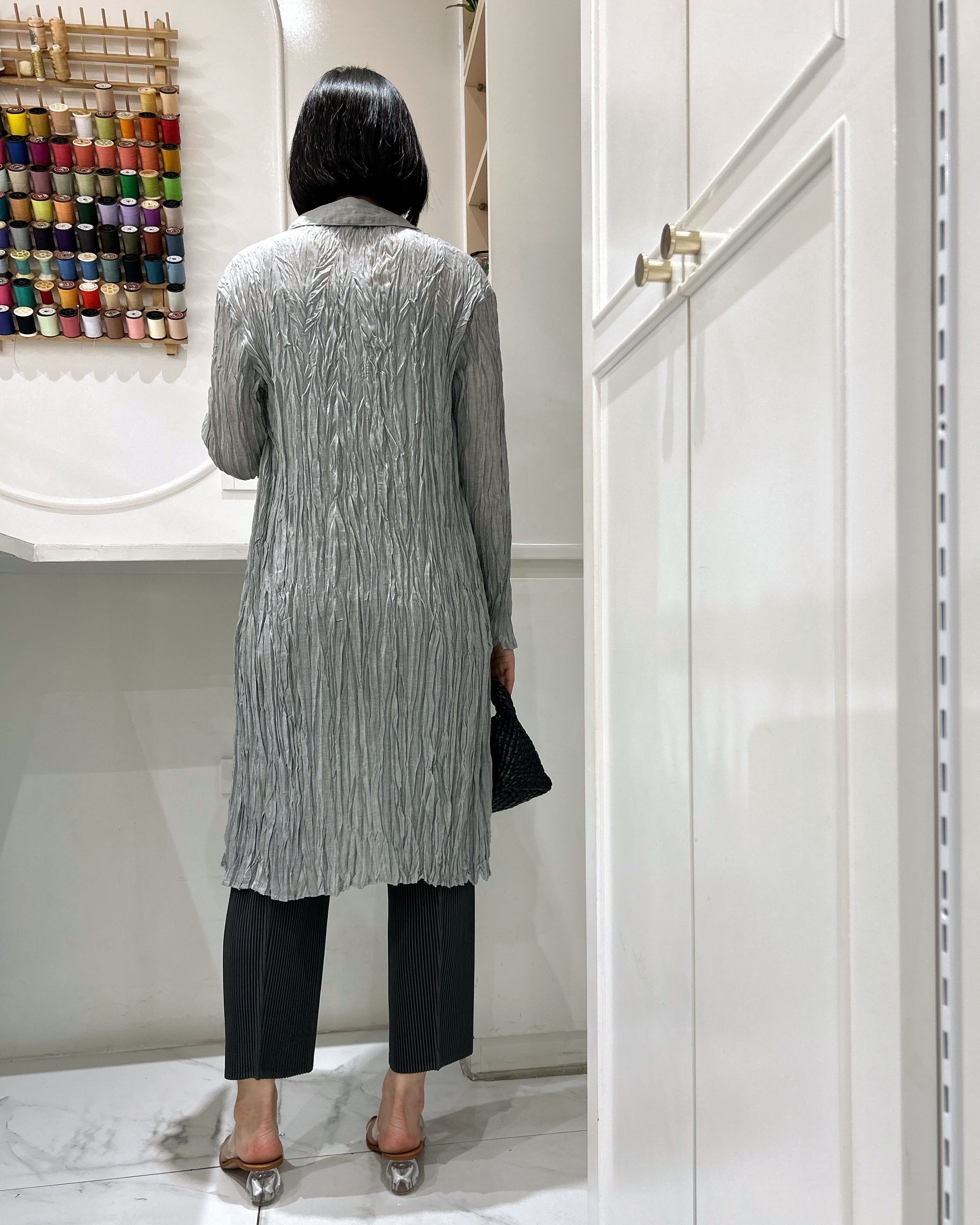 ปรับราคาลง20%!! 2MUAY รุ่น GJO10364 เสื้ออัดพลีทคุณภาพ LONG SLEEVE SHIRT COLLAR CRINKLE PLEATED TOP 4 สี FREE SIZE