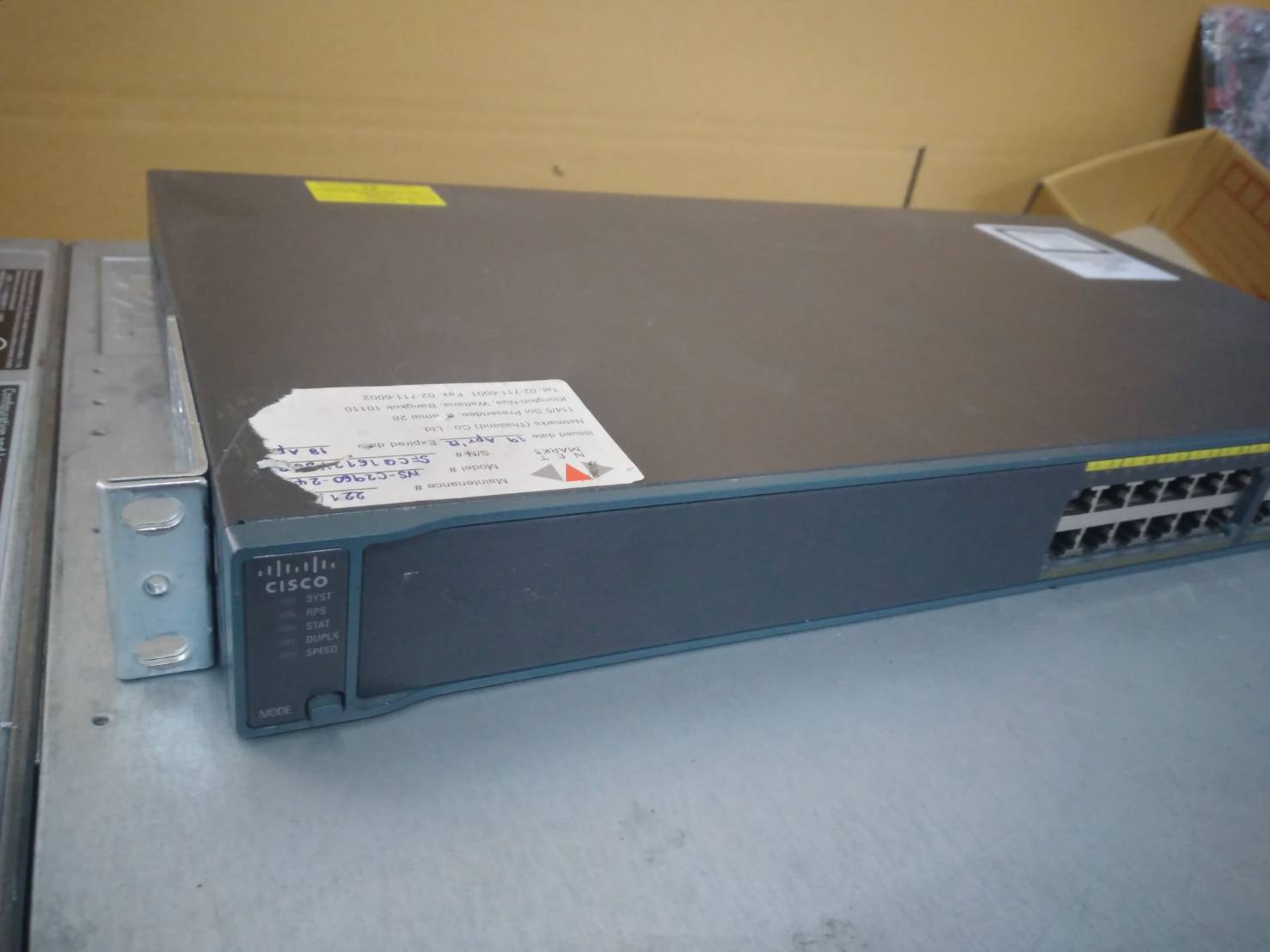 cisco catalyst 2960 WS-C2960-24TC-L
