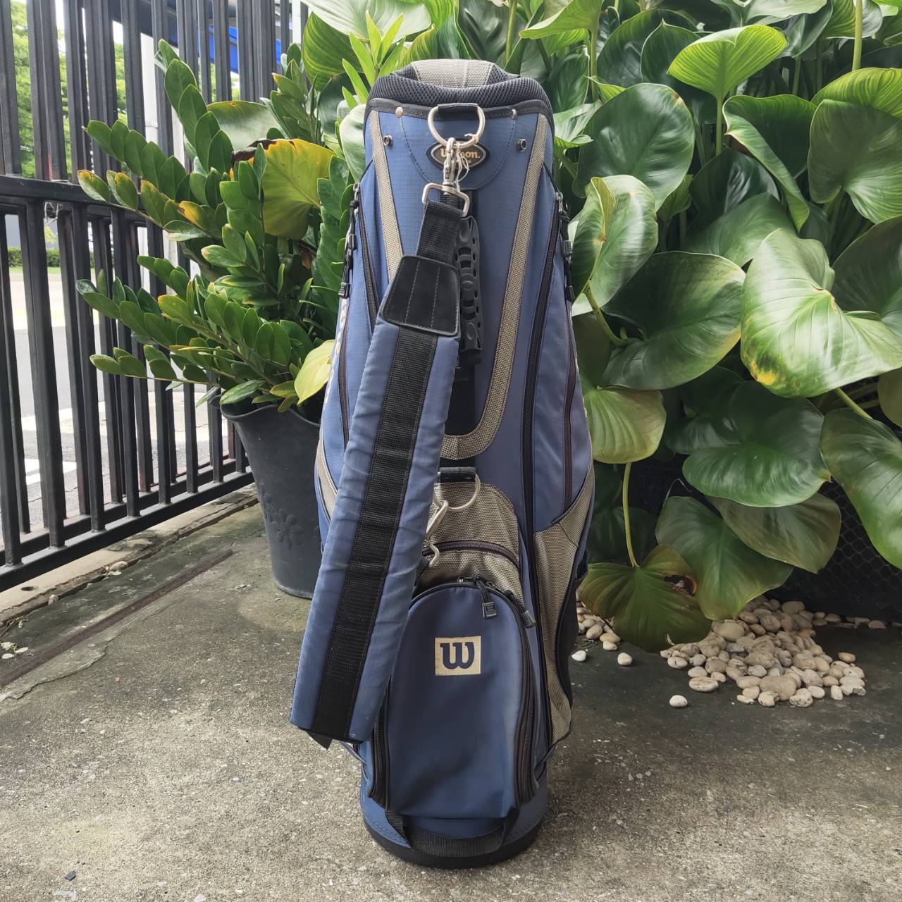 ** ไม่มี COVER ** ถุงกอล์ฟ WILSON มือสอง