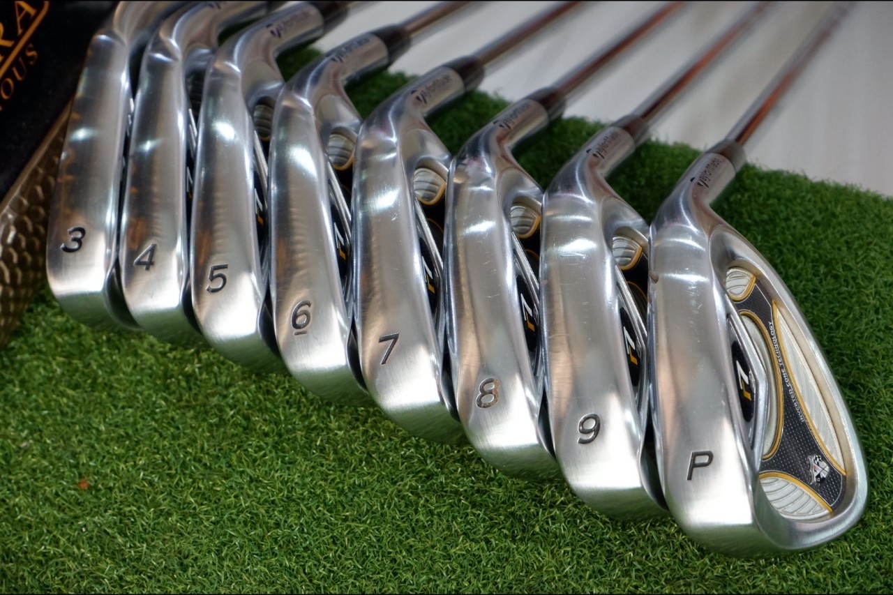 IRONSET TAYLORMADE R7
