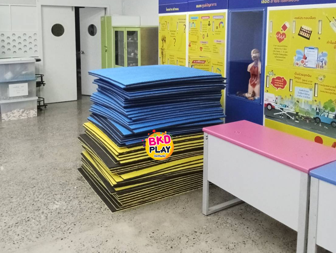 แผ่นปูพื้นจิ๊กซอกันกระแทก โฟมยาง งานไทยพรีเมี่ยมขนาดแผ่น100x100 หนา10-50 มม.,แผ่นกันกระแทก,แผ่นยาง EVA,ยางปูพื้น,จิ๊กซอว์ปูพื้น, ปูกับห้องเด็ก ห้องออกกำลังกาย ฟิสเนส ค่ายมวย โรงยิม