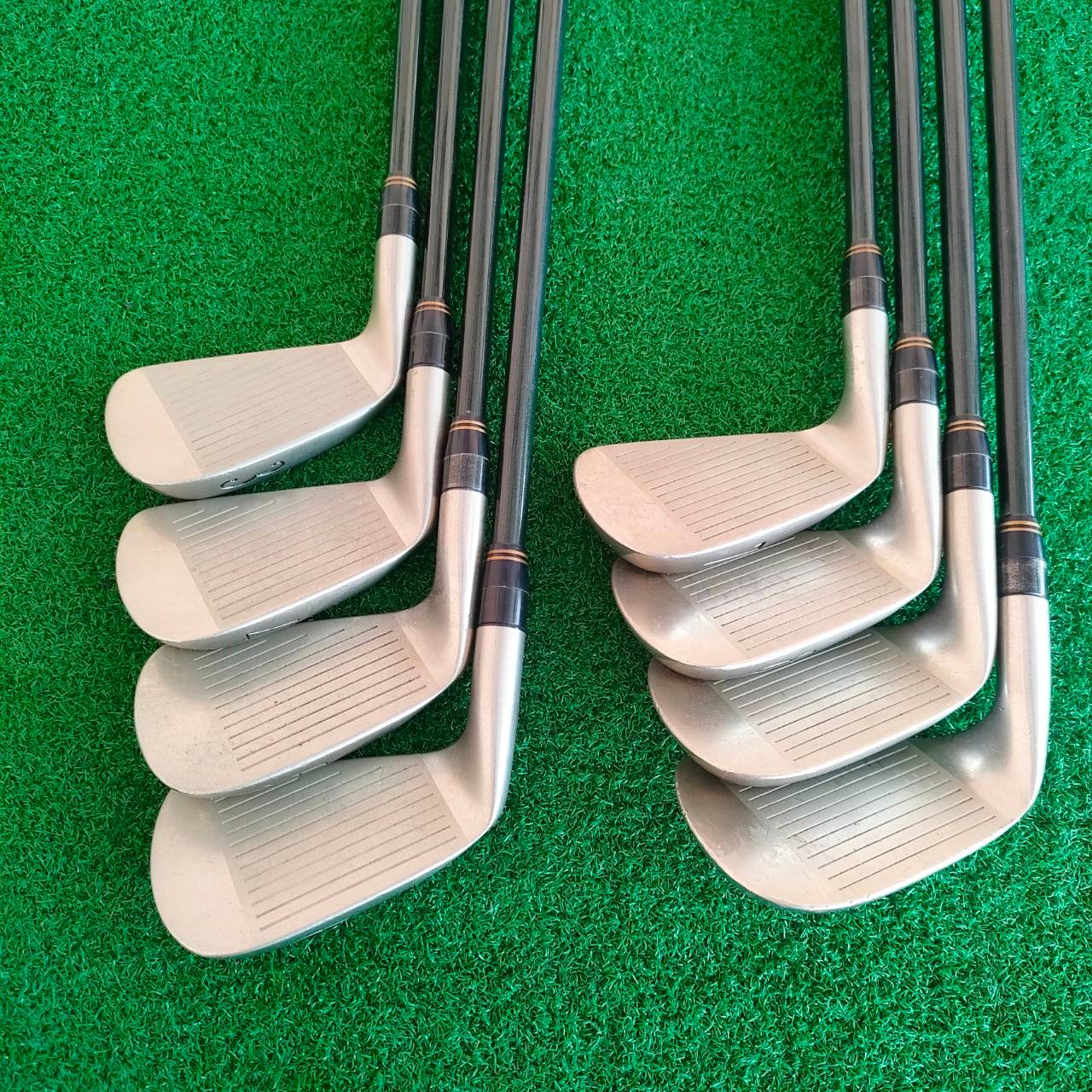 ชุดเหล็ก DUNLOP NEWBREED GRAVITY FLOW PRO MODEL มีเหล็ก 3-9 เเละ PW ก้าน TOYR BLACK FLEX S MADE IN JAPAN