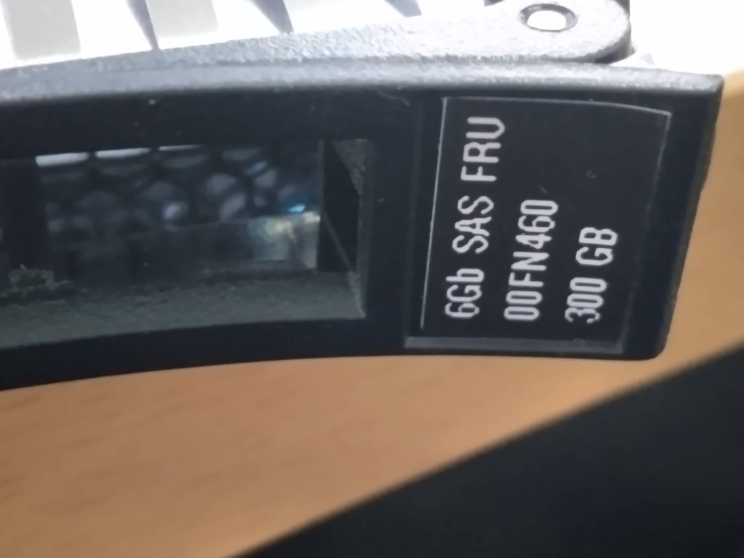 00FN460 IBM 300GB 15K 6GBPS SAS 2.5" SFF Hot-Swap Hard Drive 00FN462