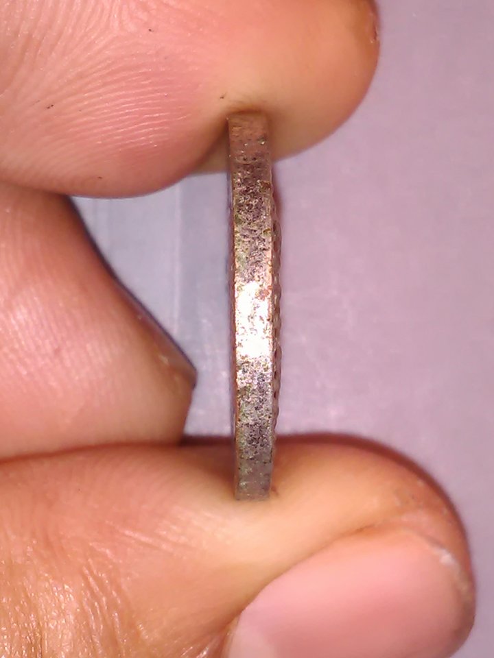 เหรียญ หลวงพ่อ ทองคํา รุ่น พิเศษ วัด โพธิ์ศรีทุ่ง อุดรธานี 200.-