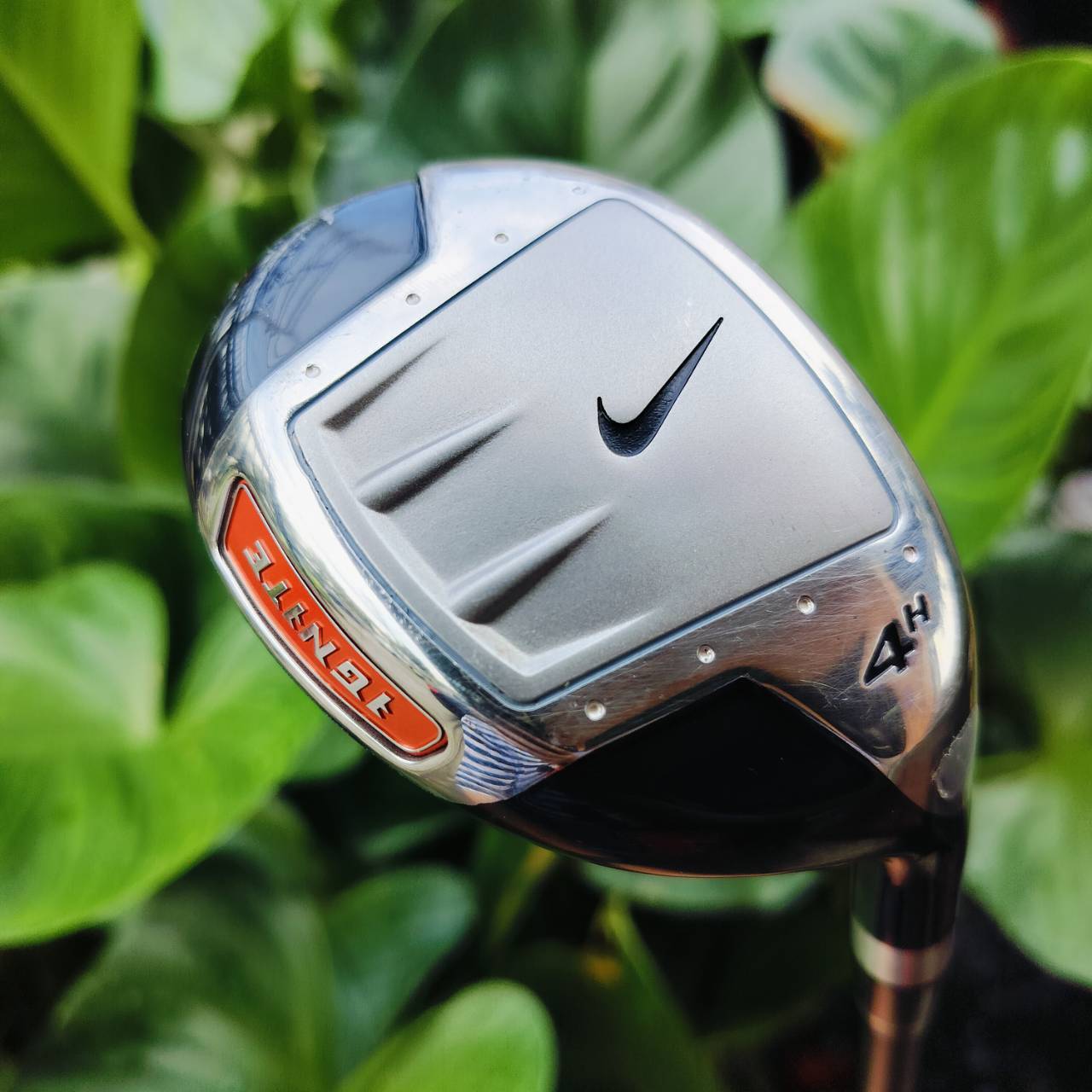 *** ไม้กอล์ฟสำหรับผู้หญิงหรือ ซีเนียร์ที่สวิงเบาๆ ตีได้สบายค่ะ*** . UT4 NIKE IGNITE ออกแบบเรียบหรูและตีดีมาก ไม้กอล์ฟพรีเมี่ยมมือสอง ของแท้ By NakaraLuxurious