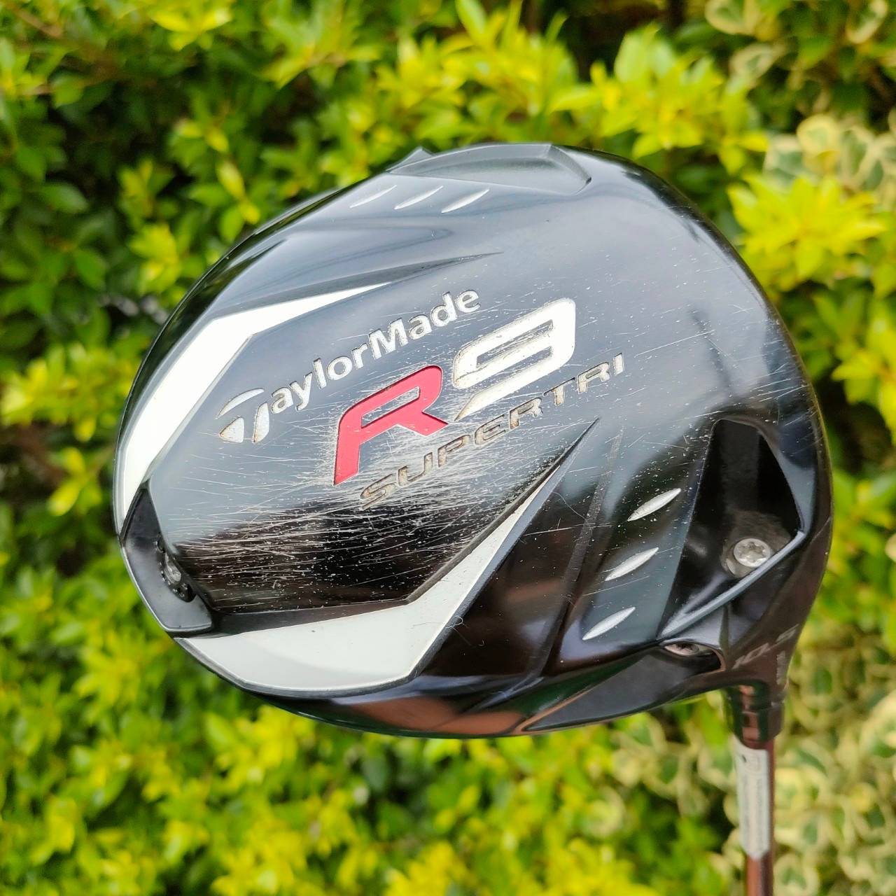 DRIVER TAYLORMADE R9 SUPERTRI องศา 10.5 ก้าน FUJIKURA MOTORE FLEX SR ก้านสุดพรีเมี่ยม เป็นรุ่นที่ดีที่สุด!!! ทั้งไกลและง่าย เสียงเพราะสนั่นหวั่นไหว ไขปรับได้ 3 จุด ไม้กอล์ฟมือสอง ของแท้ BY NakaraLuxurious