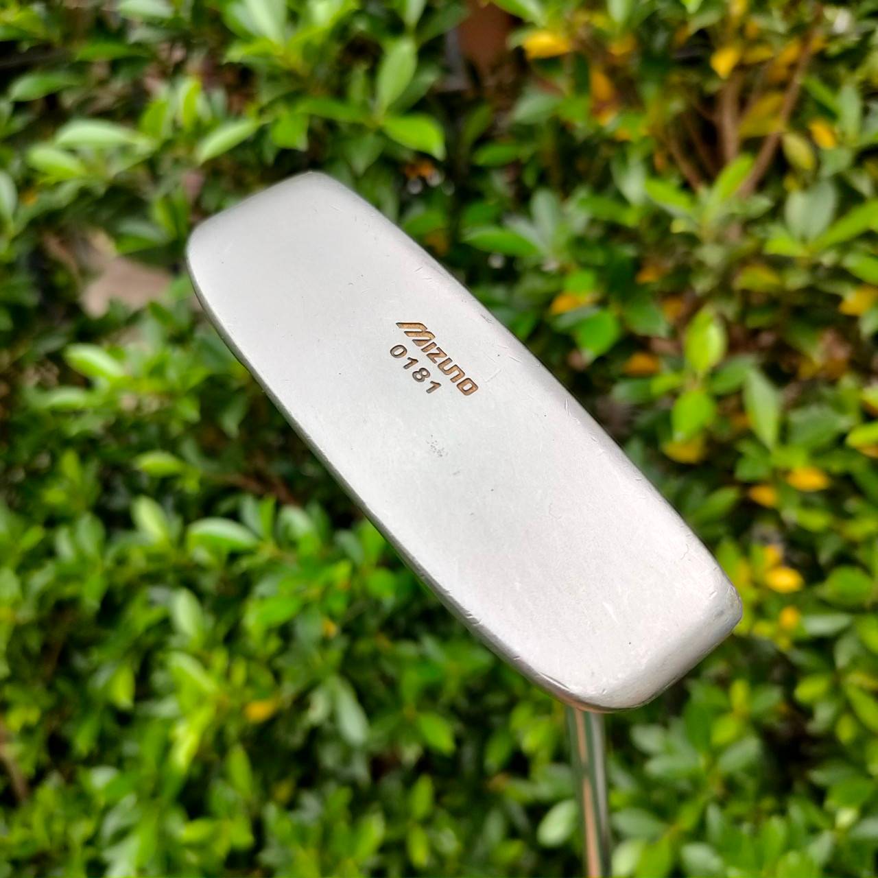 PUTTER MIZUNO 0181 ความยาว 33 นิ้ว ทรงยื่นโค้งมน ทำให้พัตต์ดีขึ้น เล็งง่ายขึ้น