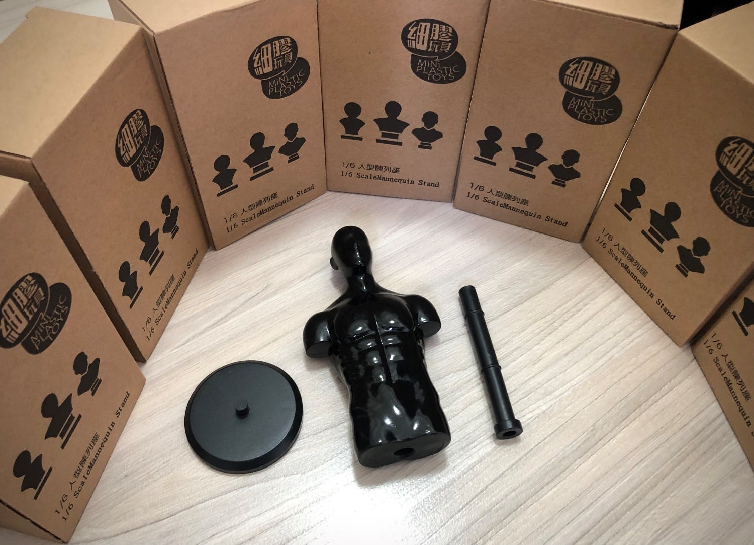 [สั่งจอง]MPT 1/6 : Multifunction Display Stand