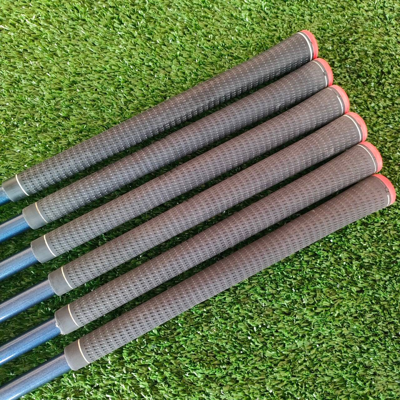 ชุดเหล็ก KATANA SWORD SL-550 มีเหล็ก 6-9 เเละ PW AW ก้าน SWORD BLUE LIGHT FLEX SR ชุดเหล็กตัวตึง!! ตีง่ายและได้ระยะมากๆ ตีไกลกว่าเหล็กทั่วไปอย่างเห็นได้ชัด!! ไม้กอล์ฟมือสอง ของแท้ BY NakaraLuxurious