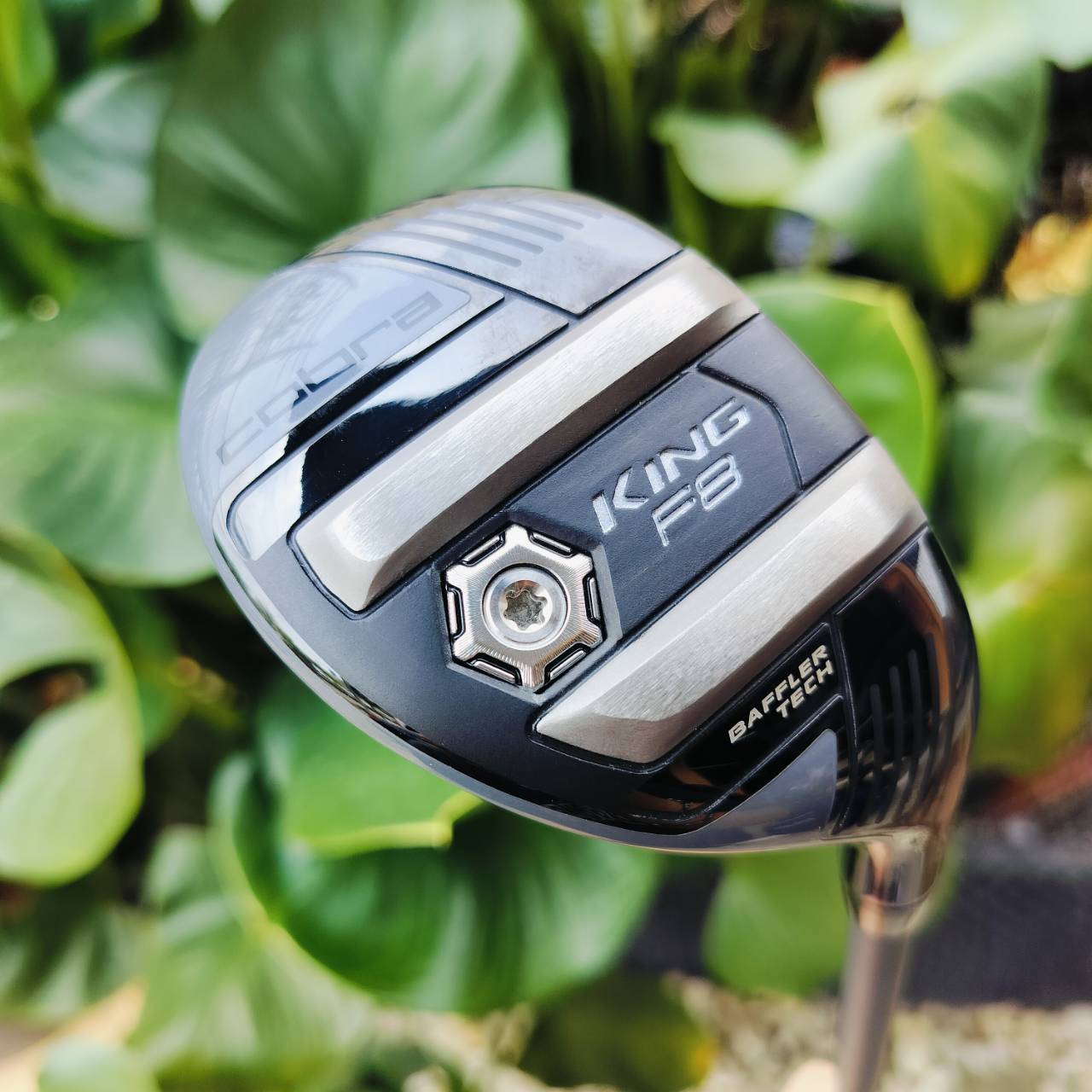 UT COBRA KING F8 องศา 25 ก้าน FUJIKURA 5R สวยนางฟ้า ไฮบริดตระกูล King F8 จาก Cobra ยังคงมาพร้อมกับเทคโนโลยีที่ถูกพัฒนามาอย่างต่อเนื่อง ไม้กอล์ฟพรีเมี่ยมมือสอง ของแท้ By NakaraLuxurious