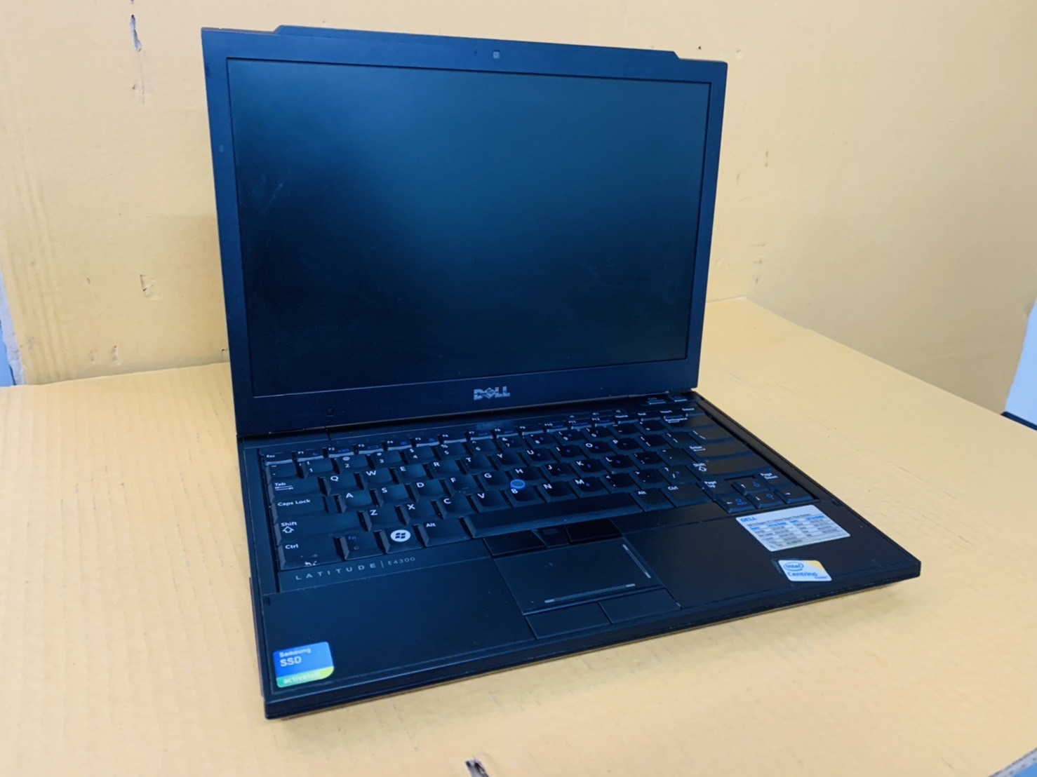 โน้ตบุ๊ค Notebook Dell Latitude E4300 13.3 inch WXGA (1280x800) LED สินค้ามีประกัน แบตเสื่อม