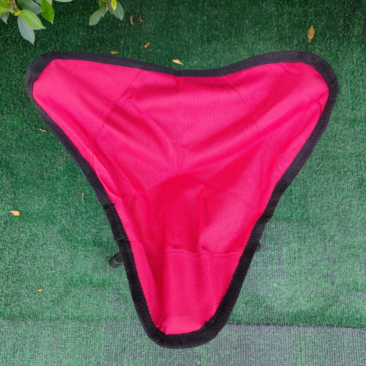 เก้าอี้กอล์ฟ พับได้!!! มือสอง สภาพ สวย ทนทานเเข็งเเรงมาก พกพาสะดวกสบาย ใส่ถุงกอล์ฟได้ มือสอง ของแท้ BY NakaraLuxurious