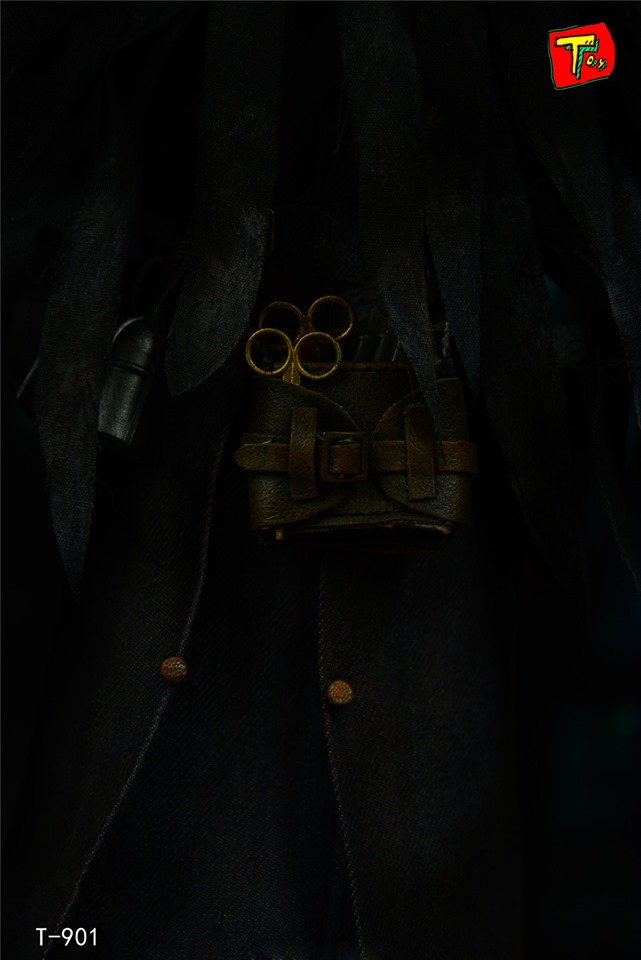 [สั่งจอง]นักล่าหน้ากากหมออีกา จาก Bloodborne Toy 1/6 The Raven Hunter T-901 & T-901S