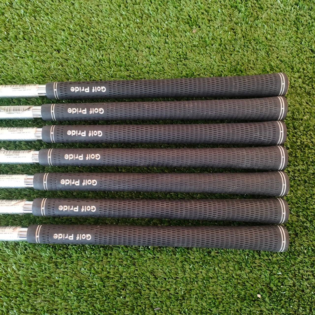 ชุดเหล็ก CALLAWAY X FORGED มีเหล็ก 4-9 เเละ PW ก้าน PROJECT 5.5 สุดยอดเหล็กเนื้อ FORGED ระดับพรีเมี่ยม จากแบรนด์ Callaway ครับ สุดมันส์ ใบไม่ใหญ่เทอะทะ คมๆเลยครับ แต่ตีง่ายมากตากสไตล์ Callaway เพราะมี CAVITY การกระจายชดเชย ความผิดพลาดได้ดีมาก บอกเลยครับ เ