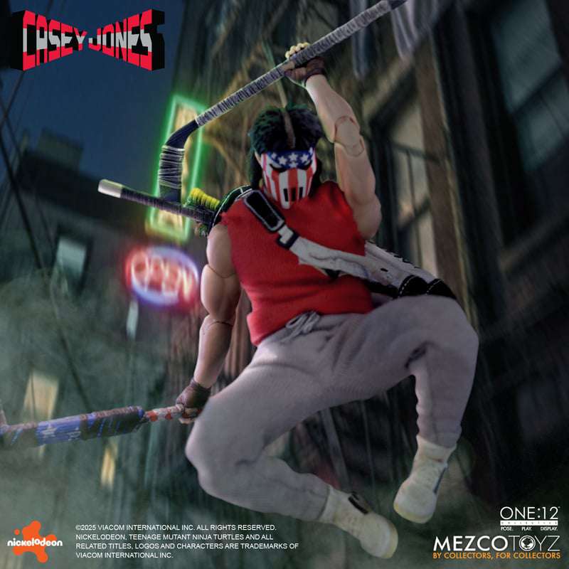 [สั่งจอง]Mezco Toyz 1/12 : Casey Jones