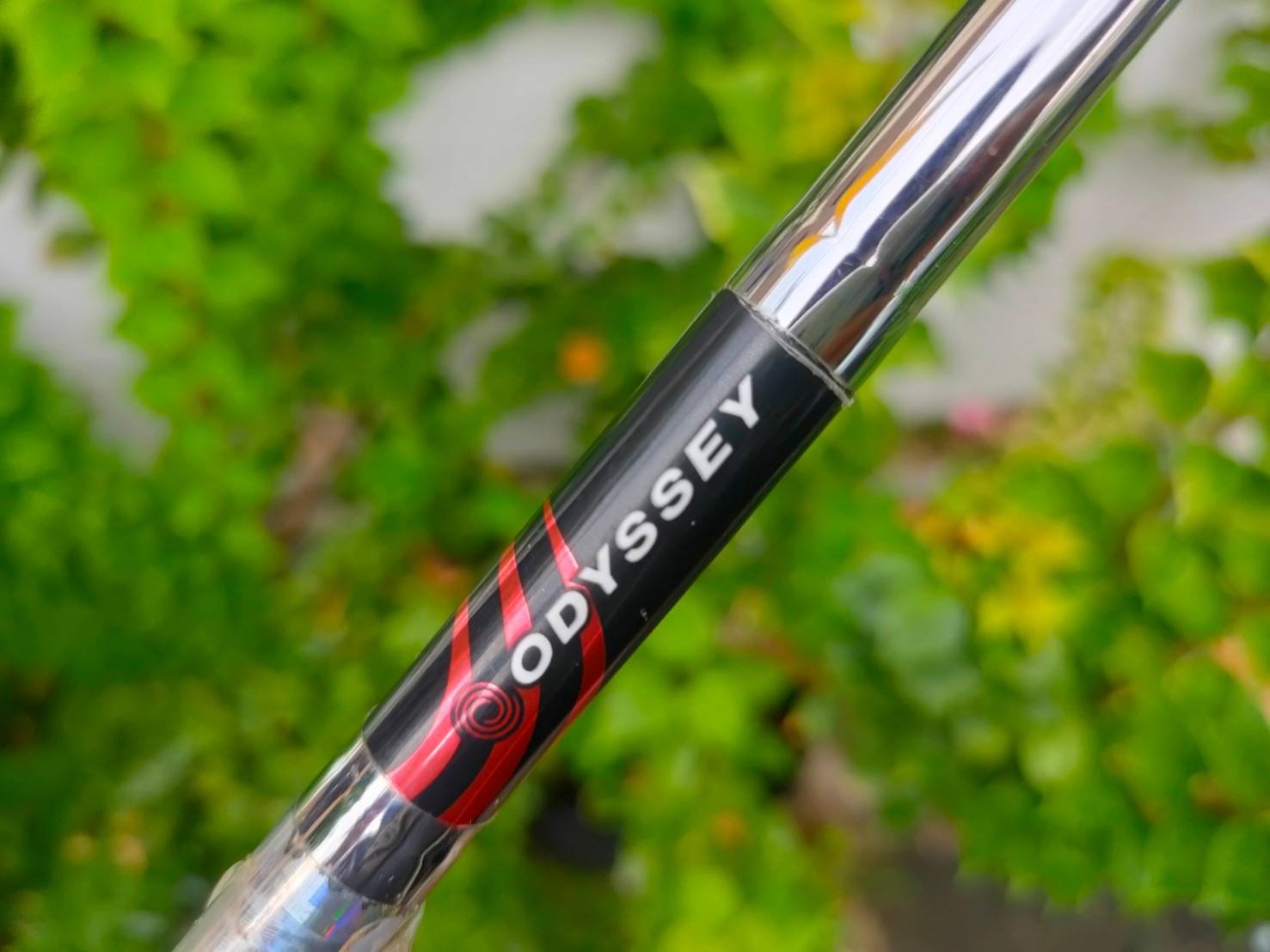 PUTTER ODYSSEY WHITE ICE 2 BALL V-LINE