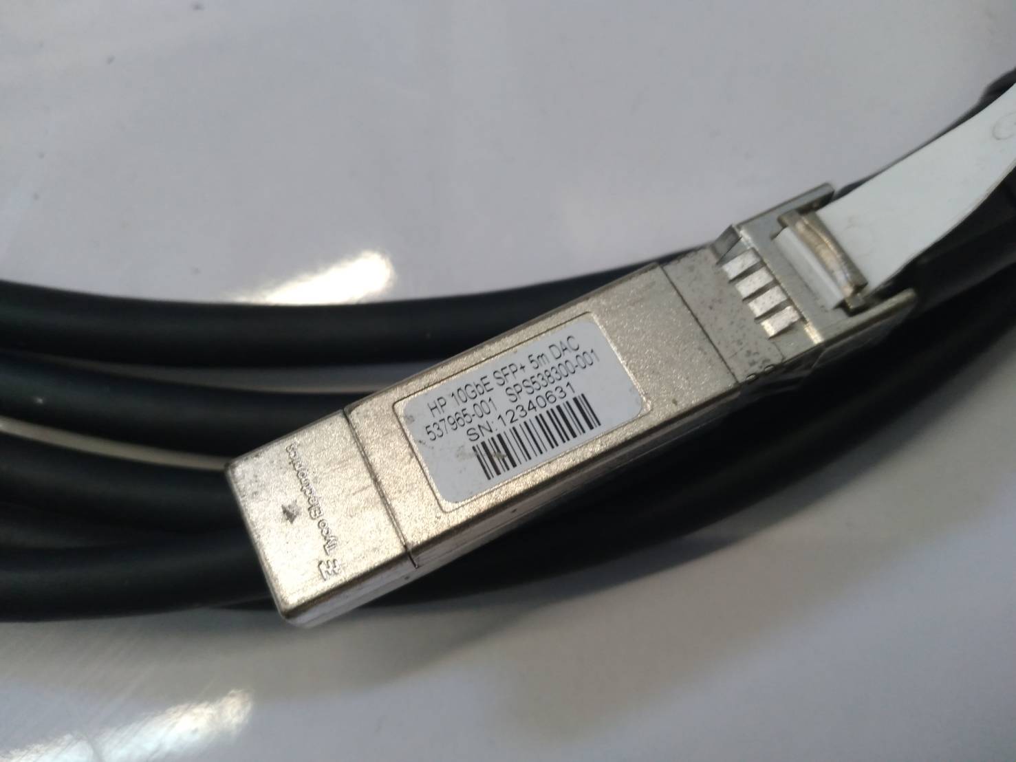 HP 10GbE Copper SFP + to SFP + 5m Cable DAC (537965-001/2074260-6)