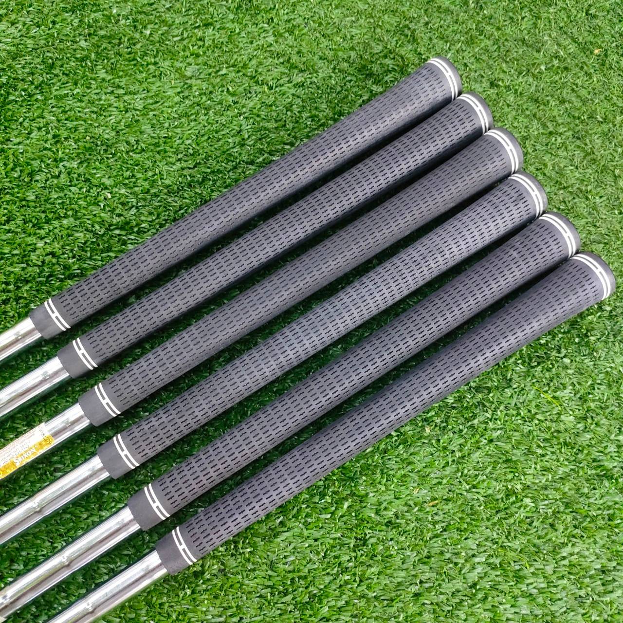 ชุดเหล็ก SRIXON Z585 เพื่อการตีอย่างเสถียรในทุกช็อต!!! มีเหล็ก 5 - 9 เเละ PW ก้าน N.S.PRO 950 GH FLEX R เหล็ก FORGED CAVITY สุดพรีเมี่ยม จากญี่ปุ่น สภาพสวยนางฟ้าจ้าา ไม้กอล์ฟพรีเมี่ยมมือสอง By NakaraLuxurious