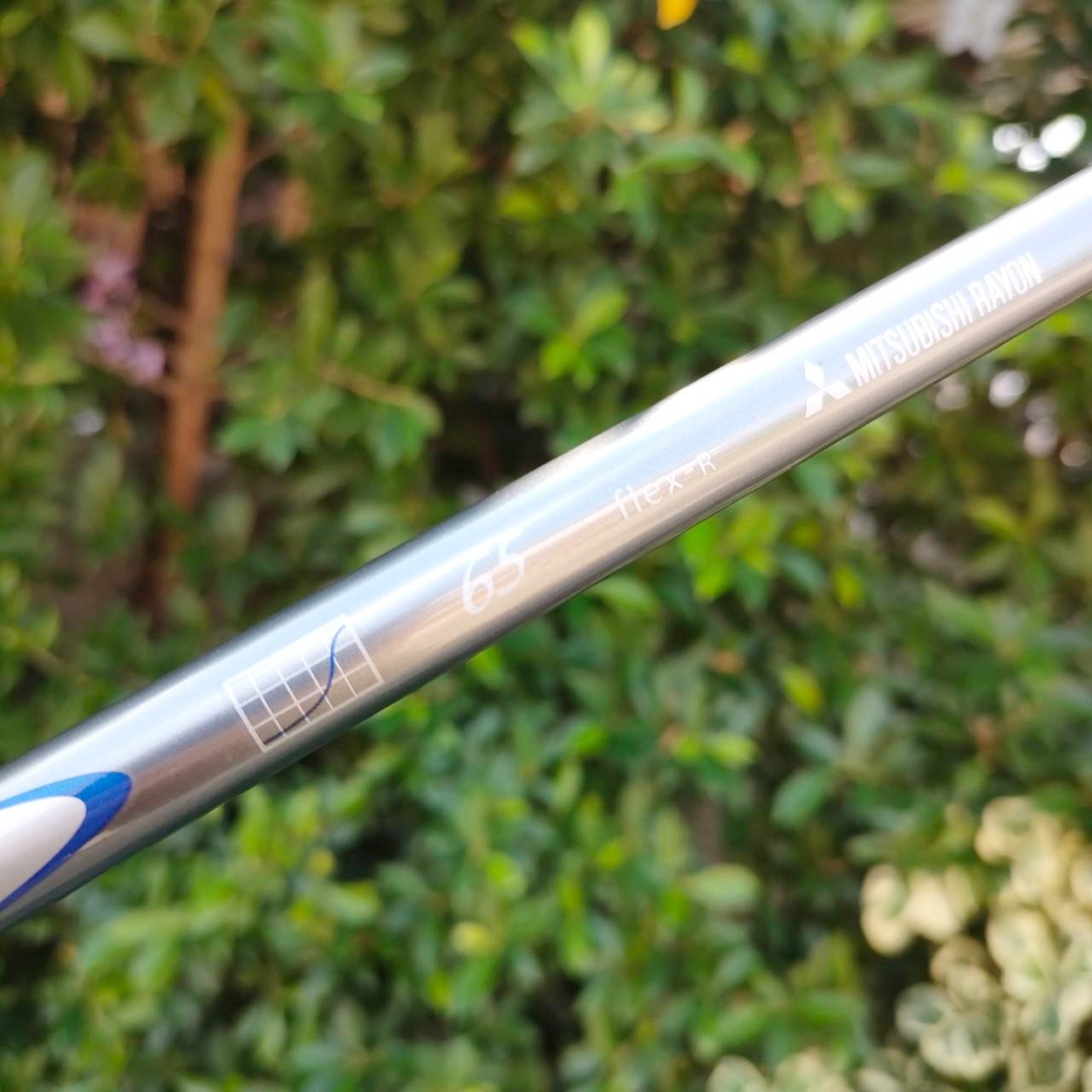 **ไม้กอล์ฟสำหรับท่านที่ถนัดซ้าย** DRIVER TITLEIST 909 D2 องศา 9.5 ก้าน DIAMANA FLEX R ก้านพรีเมี่ยม แค่ก้านก็เกินคุ้ม มี COVER มาด้วย!! ไม้กอล์ฟมือสอง ของแท้ BY NakaraLuxurious
