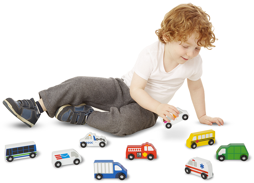 ชุดเล่นรถทุกรูปแบบ ส่งเสริมการเรียนรู้ และจินตนการ Wooden Town Vehicles Melissa&Doug, ของเล่นเสริมพัฒนาการ, ของเล่น