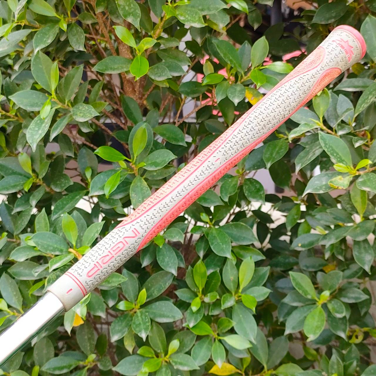 ชุดเหล็ก VOG CUSTOM มีเหล็ก 3-9 เเละ PW SW ก้าน DYNAMIC R กริพสวยมากทุดชิ้น เหล็ก FORGED นุ่มๆ สปินจัดๆ ตีมันส์ๆครับ