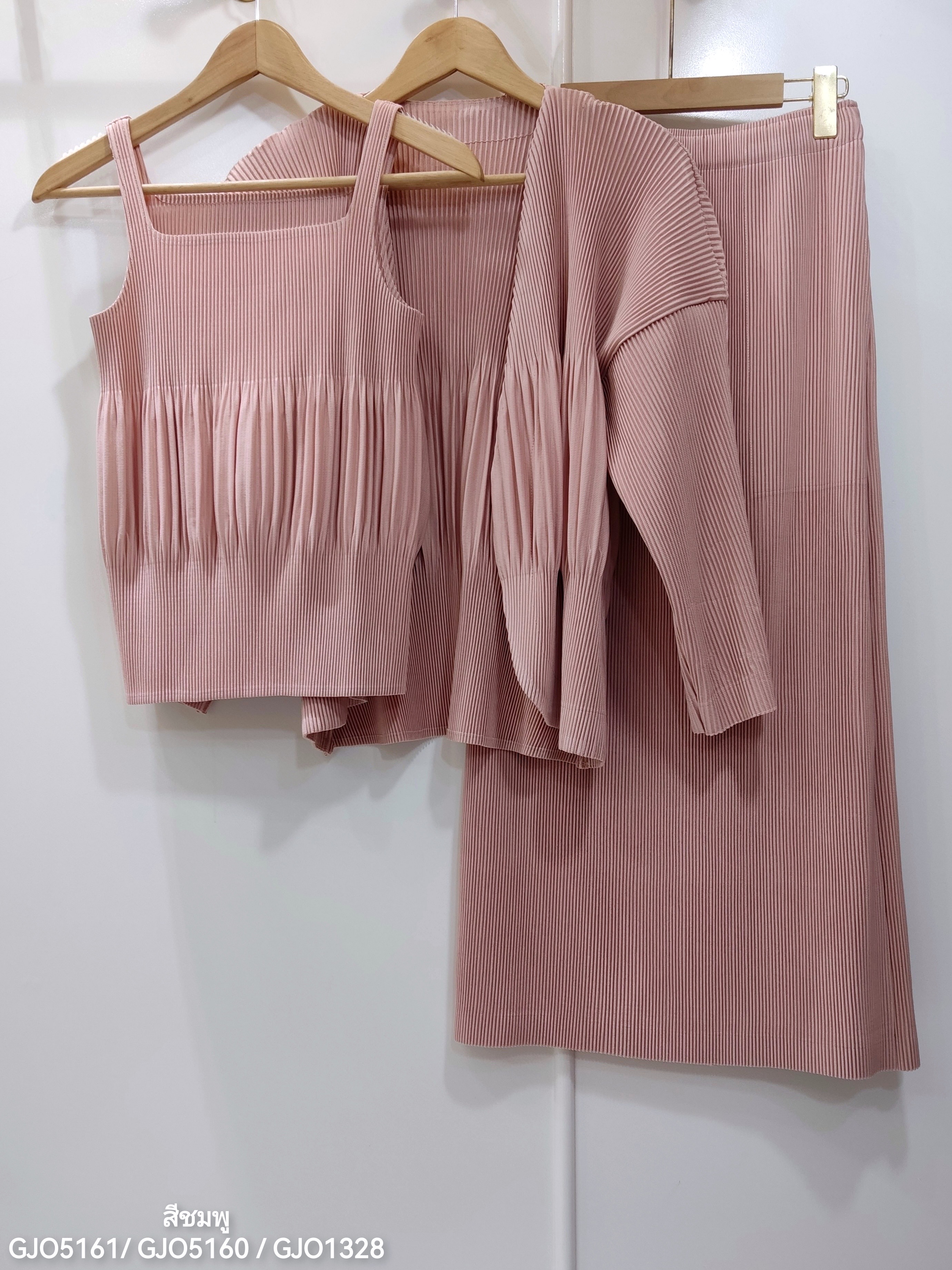SET 3 ชิ้น 2MUAY รุ่น GJO5161 / GJO5160 / GJO1328 เซ็ตพลีท THICK SQUARE NECK TOP , OPEN FRONT CARDIGAN WITH SKIRT PLEATED SET 12 สี FREE SIZE