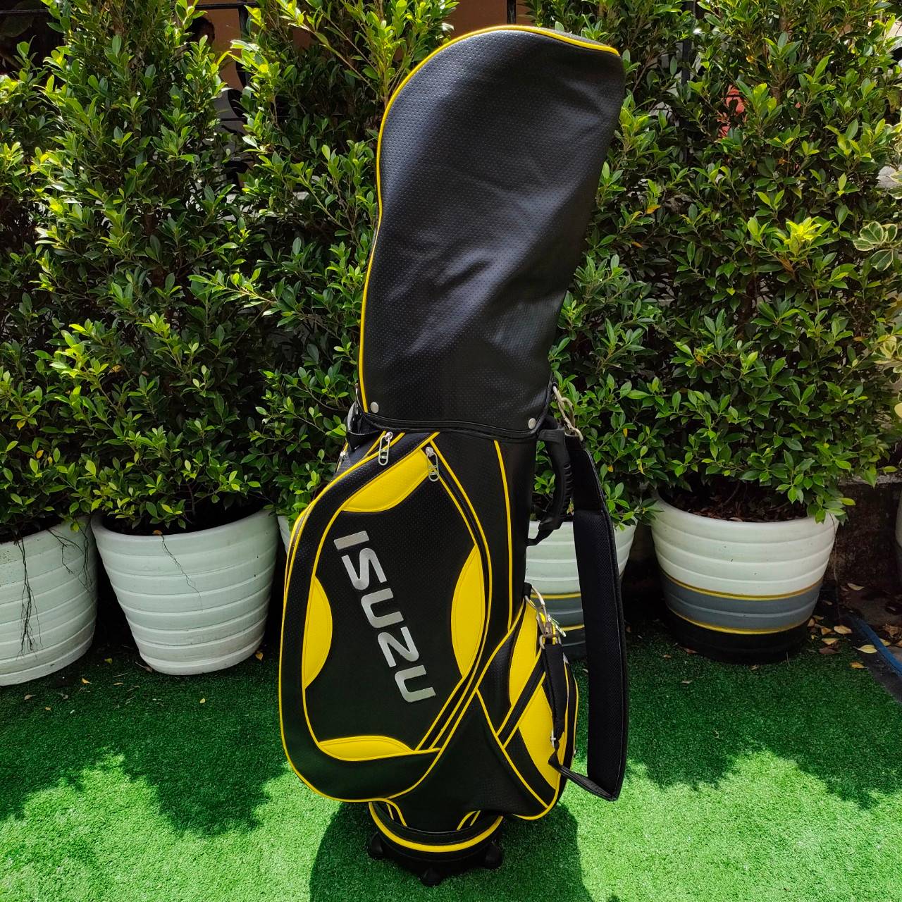 ถุงกอล์ฟมือสอง MIZUNO ของแท้ สกรีน ISUZU สภาพสวยมาก ถุงดีมาก