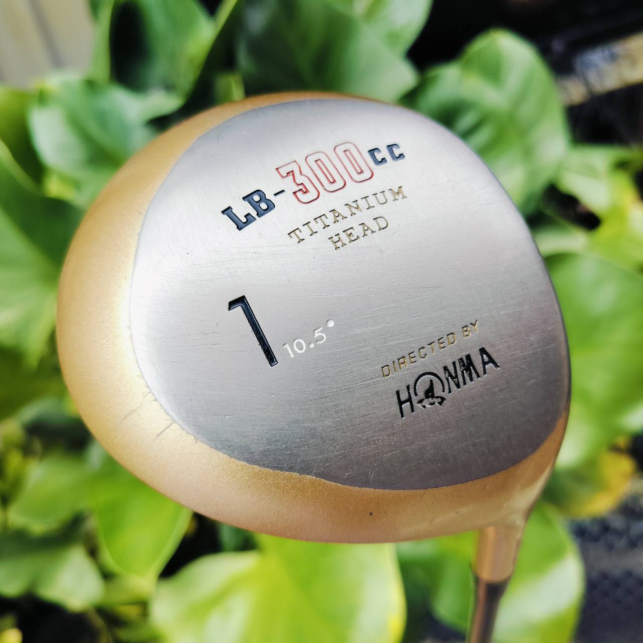 *** ก้าน 4 ดาว *** Driver HONMA LB-300 CC. องศา 10.5 หัวใหญ่ วัสดุไทเทเนี่ยม พรีเมี่ยมญี่ปุ่น ไม้กอล์ฟพรีเมี่ยมญี่ปุ่นมือสอง ของแท้ By NakaraLuxurious