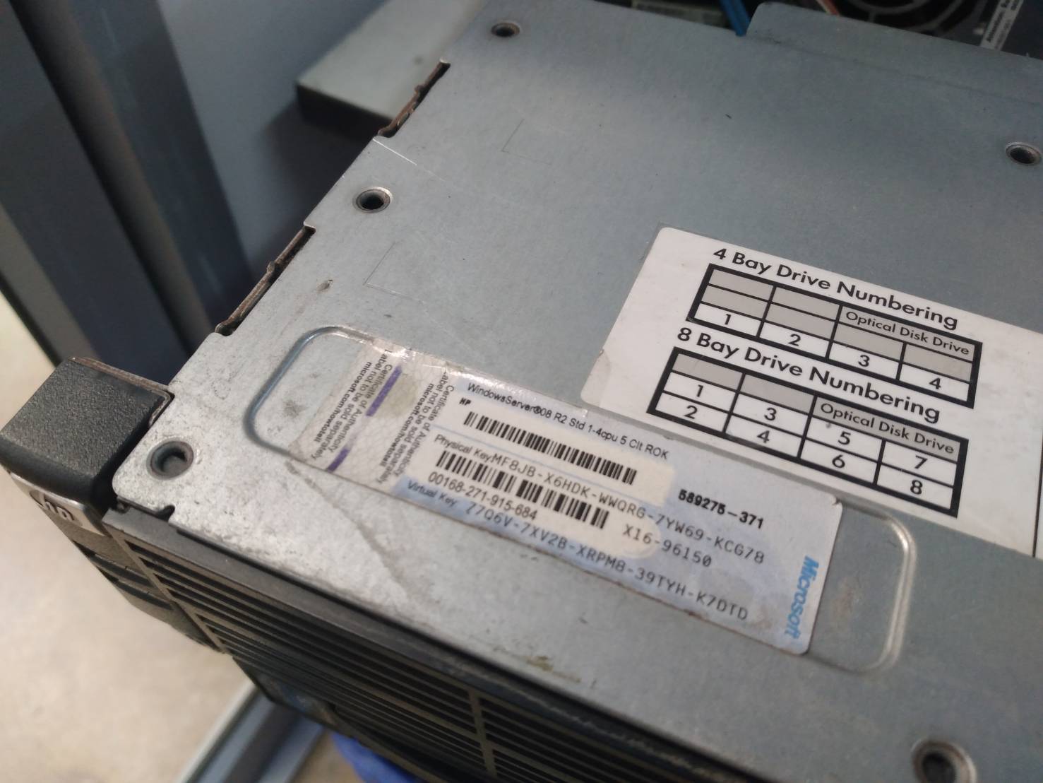 HP Dl 180 G6 มาพร้อม windows แท้ 2018r2