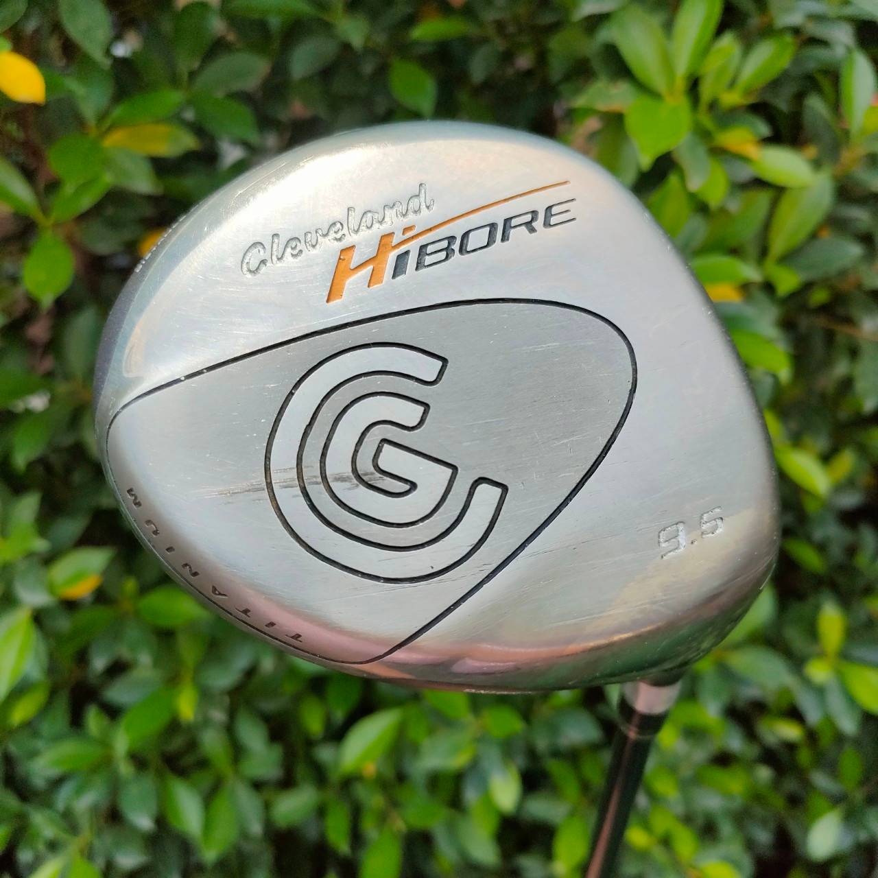 DRIVER CLEVELAND HIBORE องศา 9.5 ก้าน FUJIKURA BEAT FLEX SR ** ไม้กอล์ฟมีรอยบุ๋มนิดหน่อย