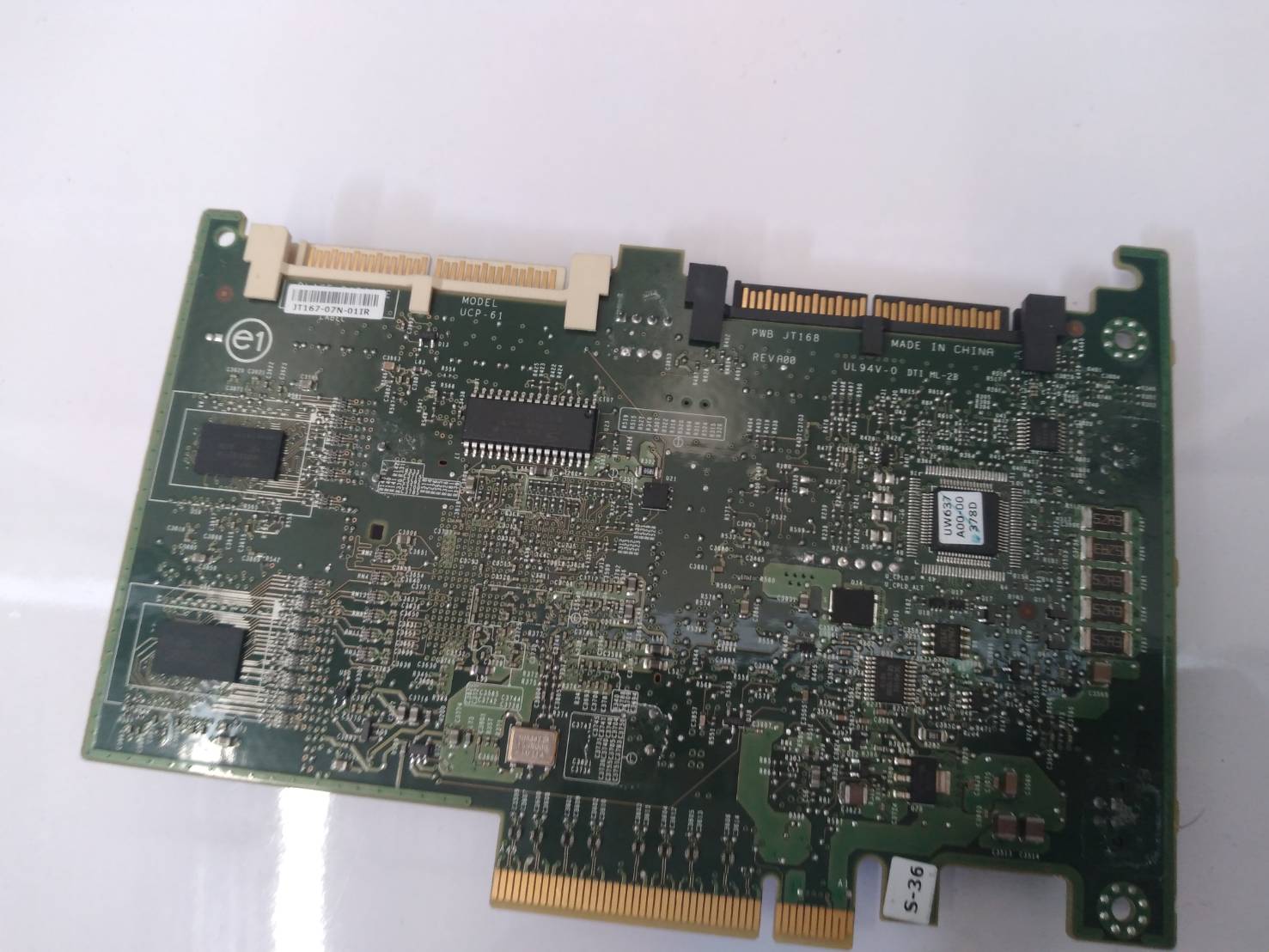Dell PowerEdge PERC 6i PCI-e SAS Raid Controller Card T774H 0T774H พร้อมชุดสายสองเส้น
