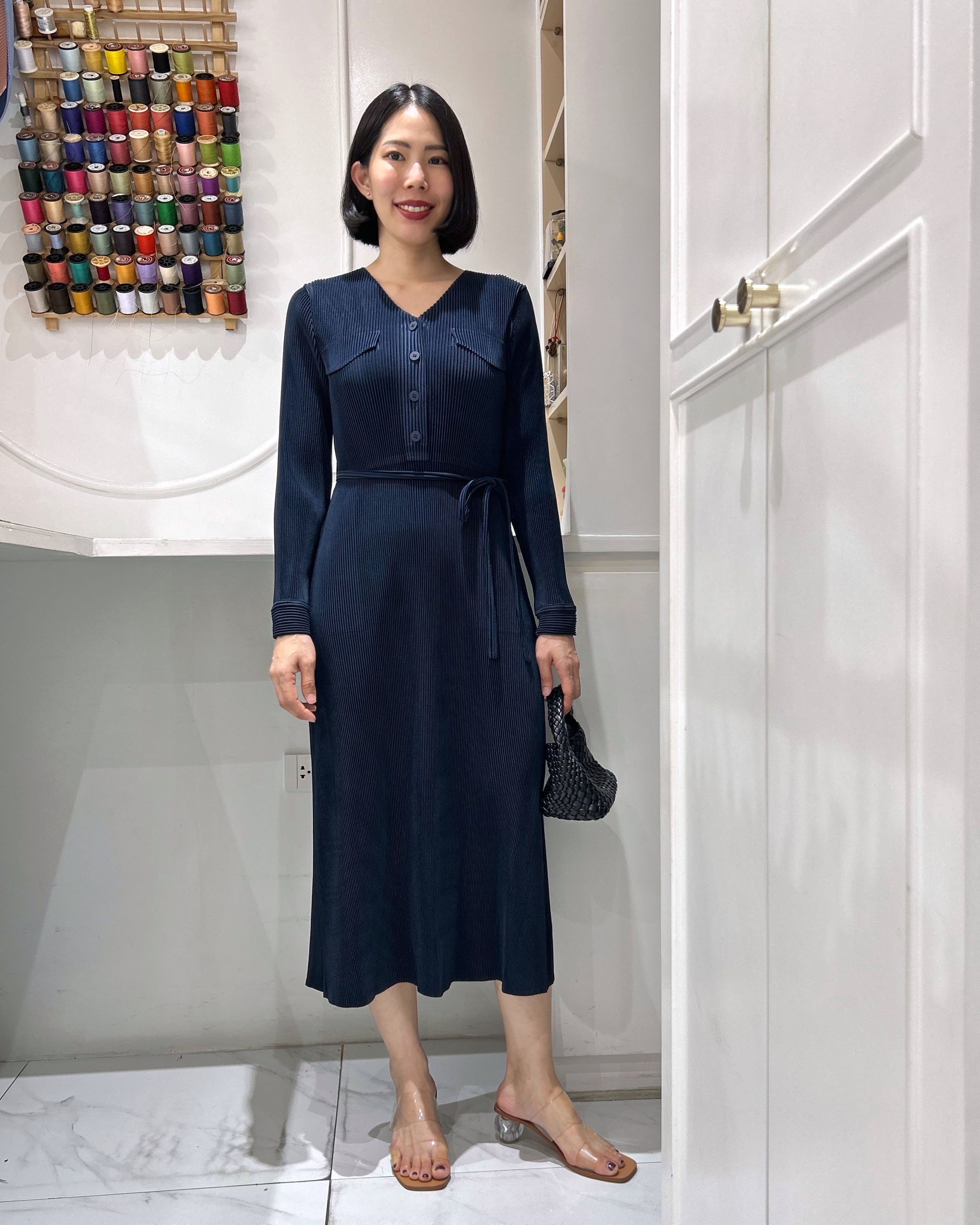 2MUAY รุ่น GJO11595 เดรสอัดพลีท THICK V NECK LONG SLEEVE PLEATED DRESS 8 สี FREE SIZE