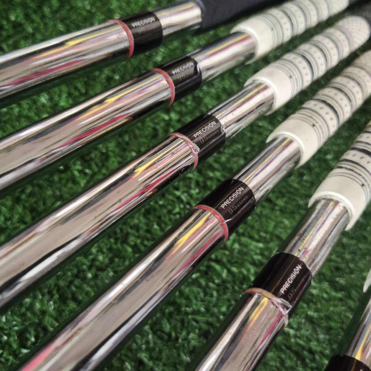 ชุดเหล็ก Taylormade RAC OS ใบใหญ่ตีง่ายมากกกกก ตีไกลกว่าปกติ 1 เหล็กเลยค่ะ