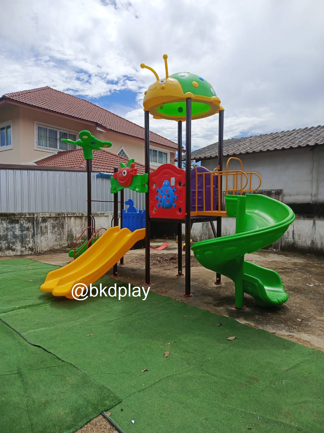 เครื่องเล่นสนามกลางแจ้ง-ในร่ม,ชุดเลดี้บัค, สนามเด็กเล่น เครื่องเล่นสนามกลางแจ้ง ในร่มราคาถูก เครื่องเล่นสนามปฐมวัย playground outdoorplayground ครุภัณฑ์สนามเด็กเล่น, สพฐ,โครงการโรงเรียนประชารัฐ ศูนย์พัฒนาเด็กเล็ก