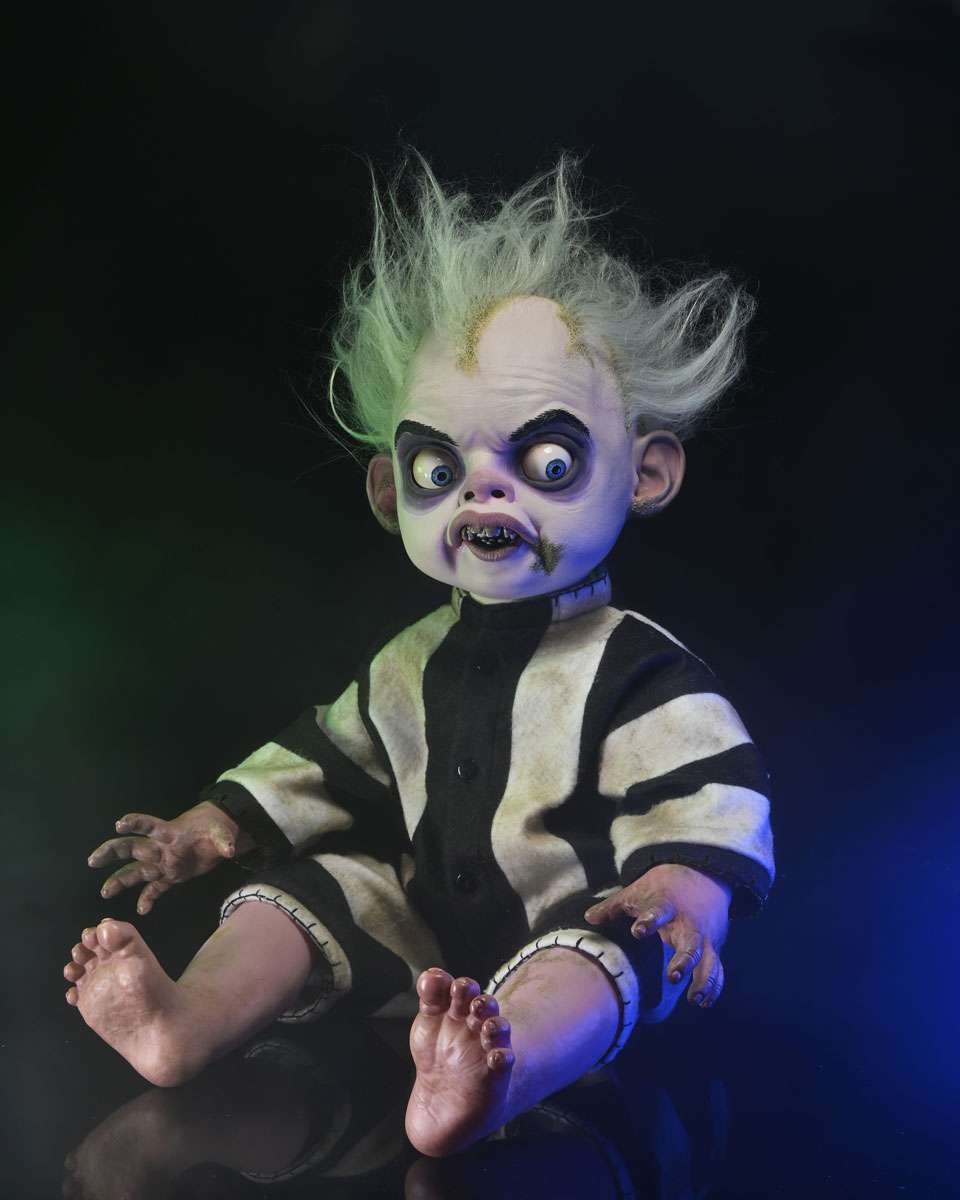 [พร้อมส่ง] Neca 1:1 Replica : Baby Beetlejuice (19")