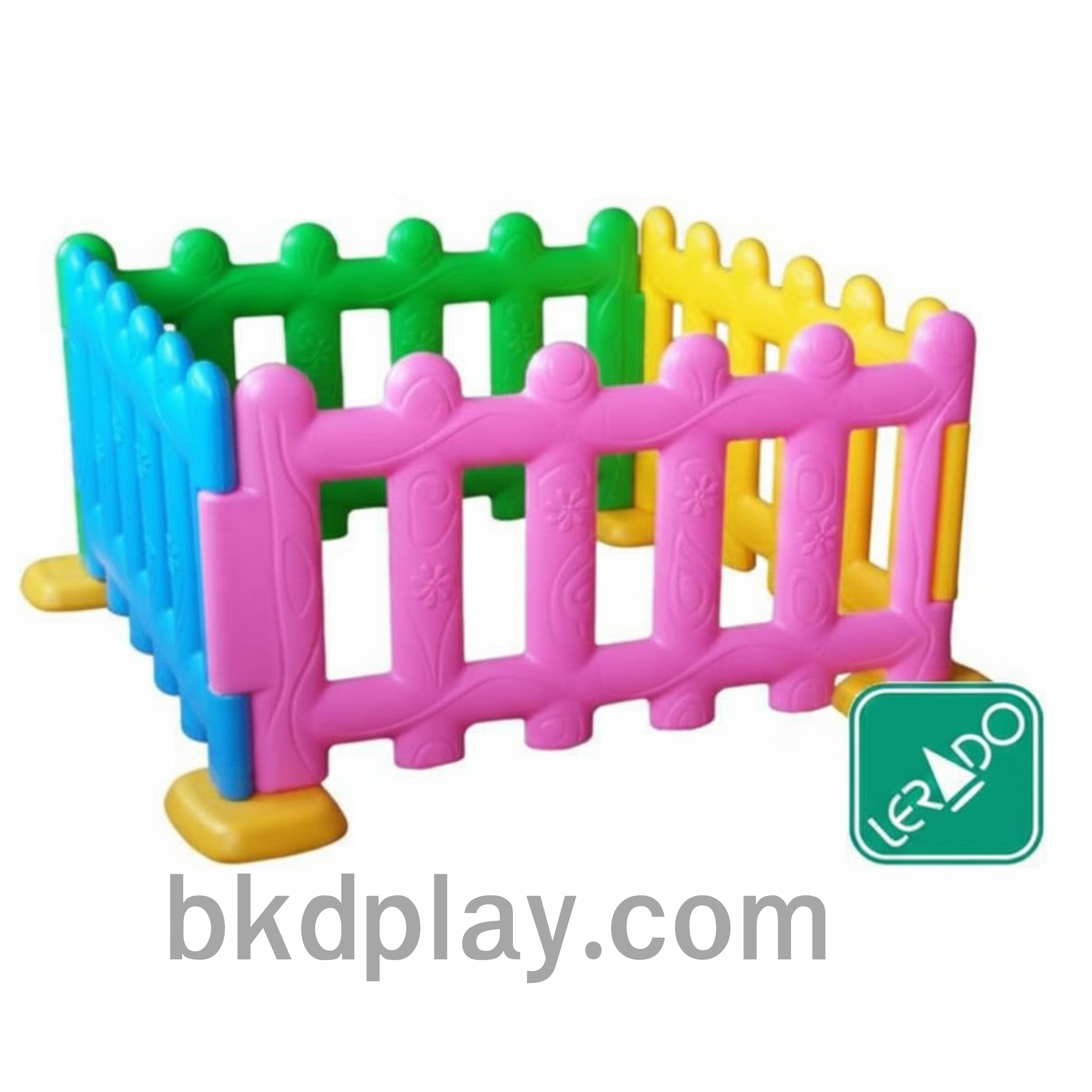 รั้วกั้นเด็กคอกกั้นสีหวาน 1ชุดมี4ชิ้น , คอกกั้นเด็ก, เว้นระยะห่าง แบ่งโซนพื้นที่ บ่อบอล พร้อมส่ง ขนาด 104x104x65ซม.