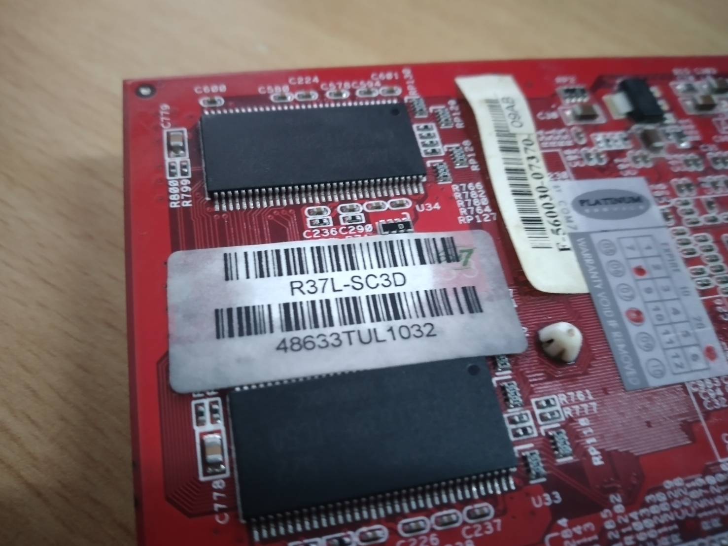 PowerColor Radeon X300SE HyperMemory DirectX 9 R37L-SC3D 256MB Hyper Memory(128M VRAM on board) 64-Bit DDR PCI Express x16