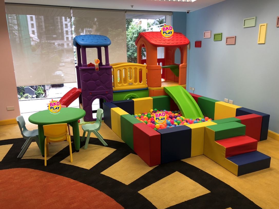 บ่อบอลพร้อมบันได ห้องบอล คอกกั้นเด็ก บุนวมนิ่ม,คอกกั้น, เบาะนุ่มนิ่ม หนัง soft play, indoor playground ของเล่นเสริมพัฒนาการ รับสั่งทำบ่อบอล ตามขนาด